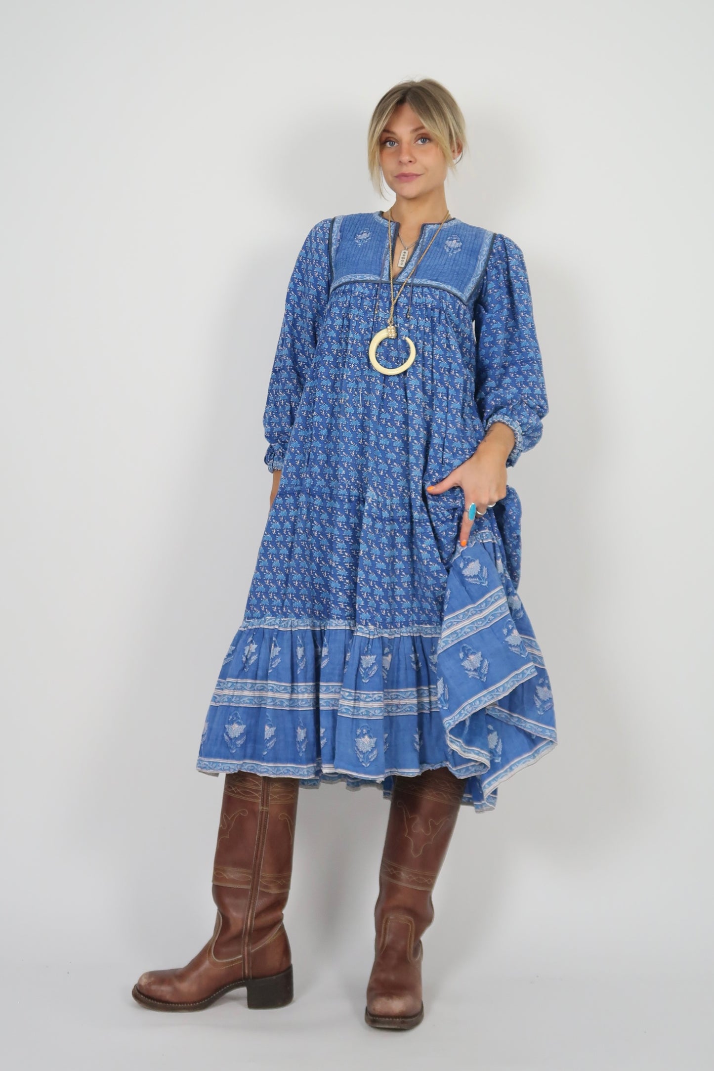 1970s blue block print dress