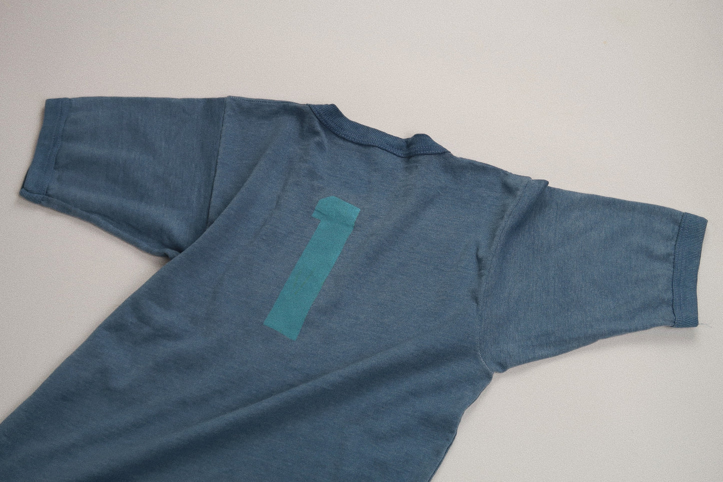 Single stitch tee