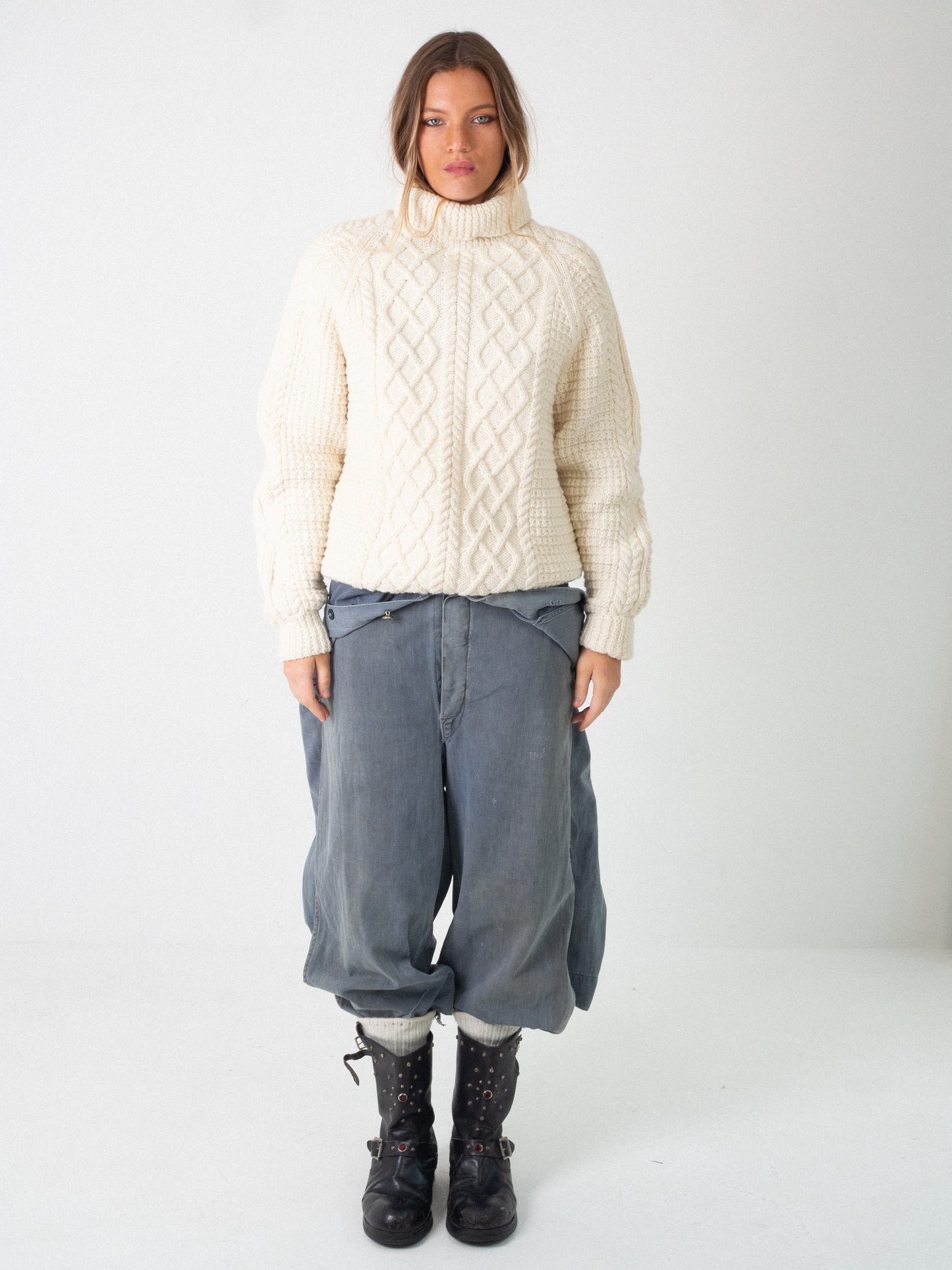 70S HAND KNIT CREAM