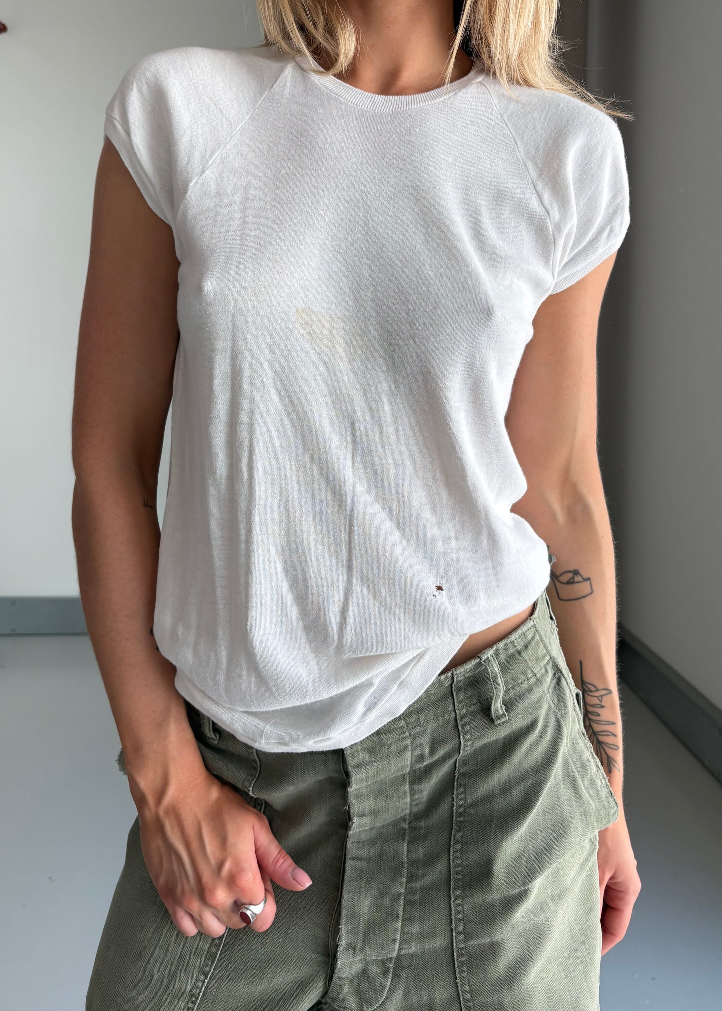 1950S THRASHED TEE