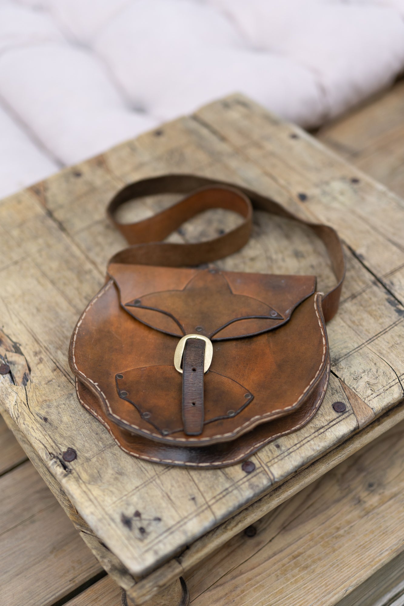LEATHER CROSS BODY BAG