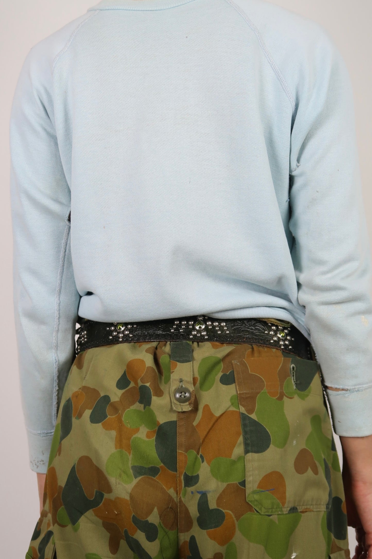 Thrashed sweatshirt