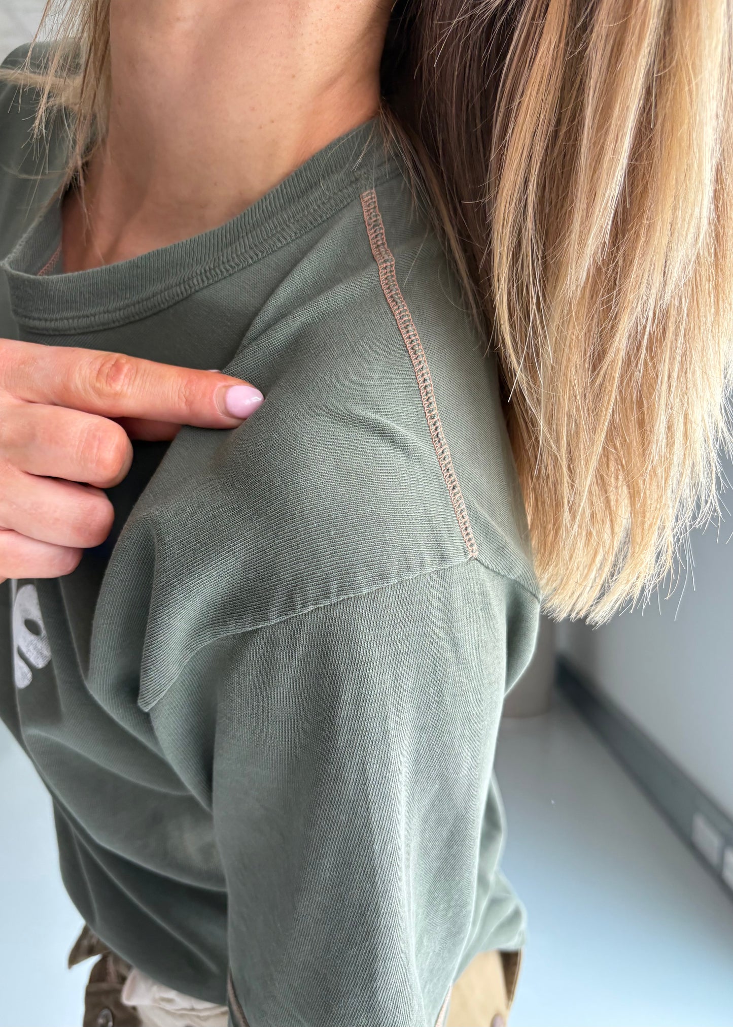 Babe tee