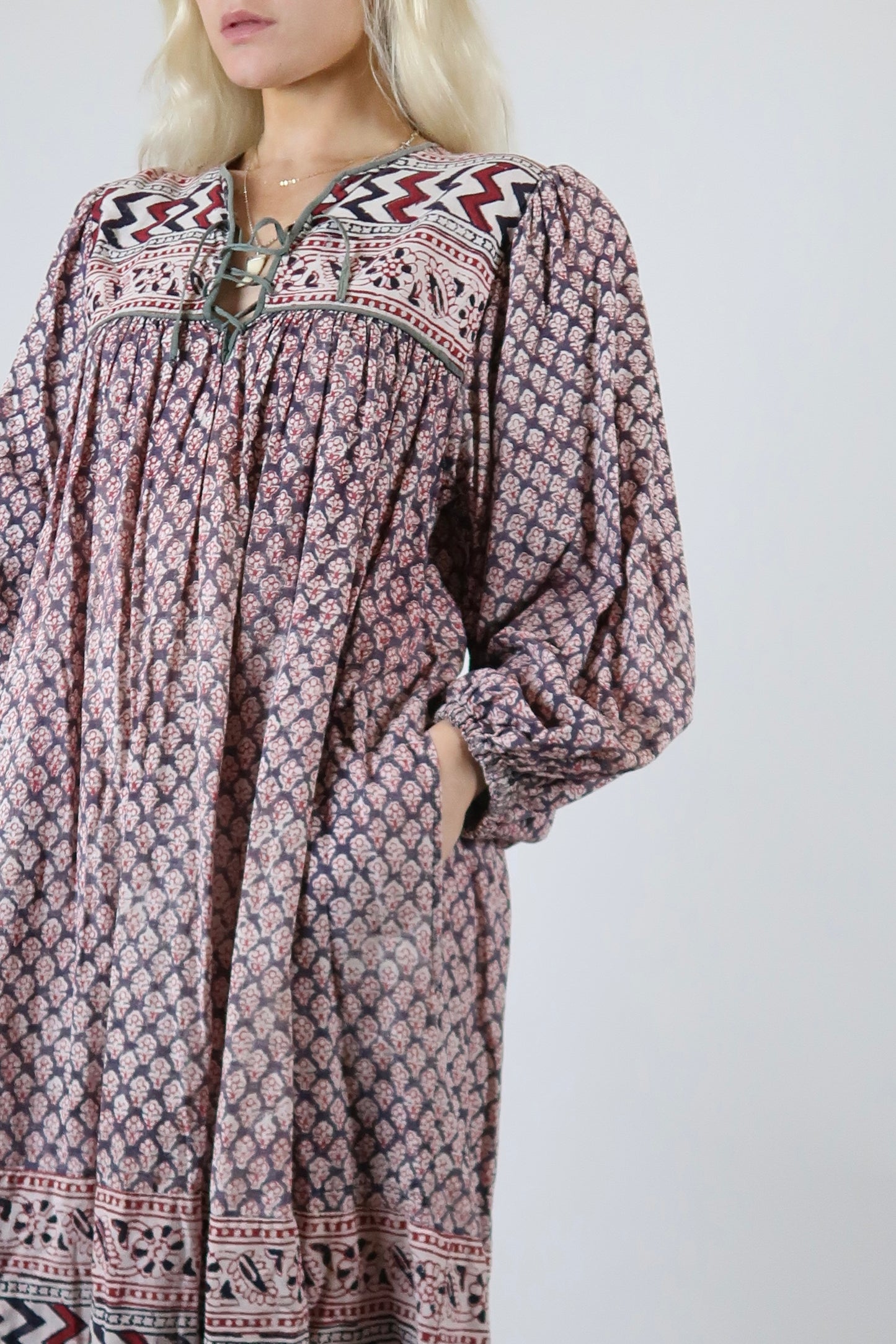 1970s BLOCK PRINT DRESS
