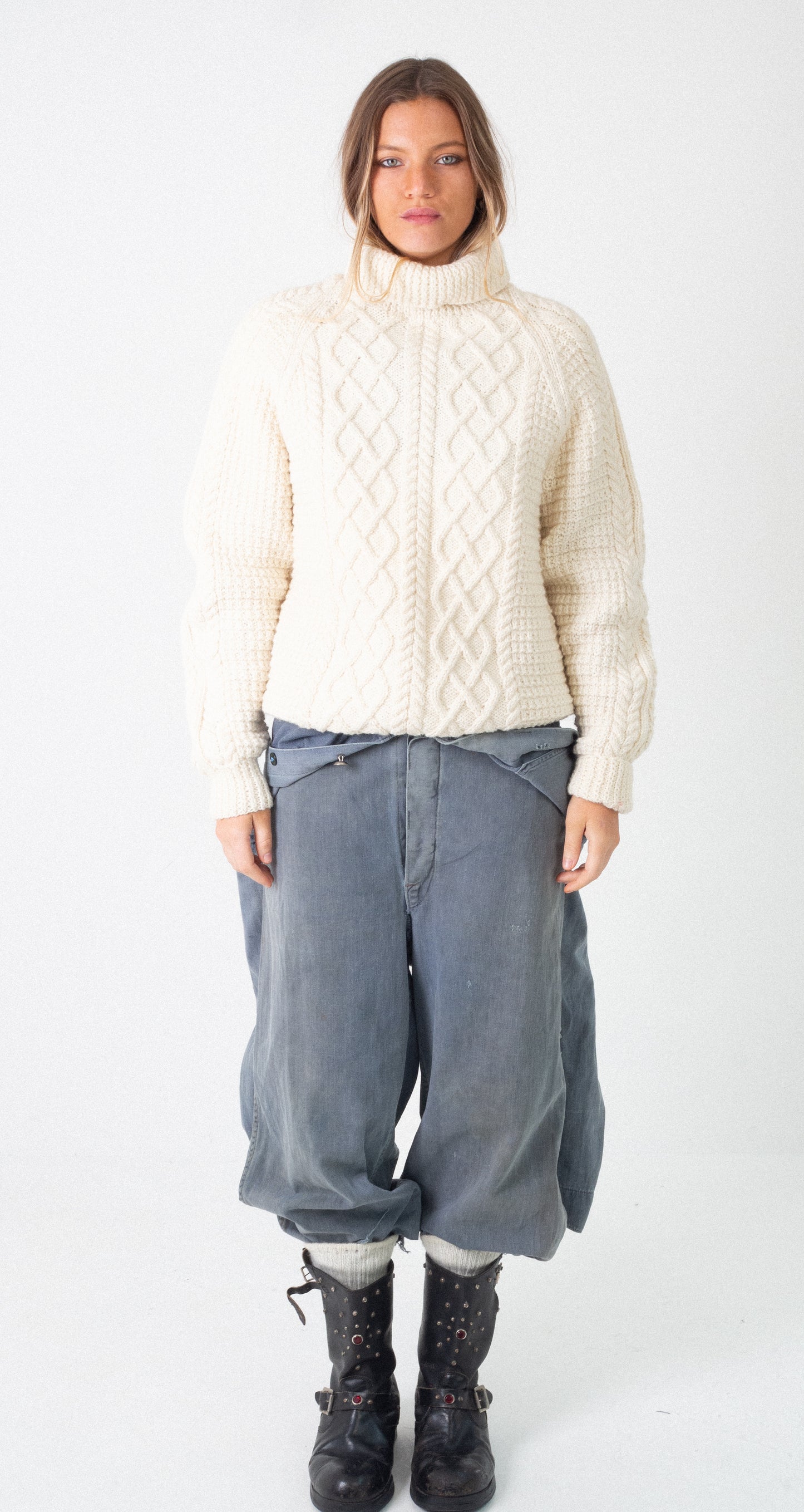 70S HAND KNIT CREAM