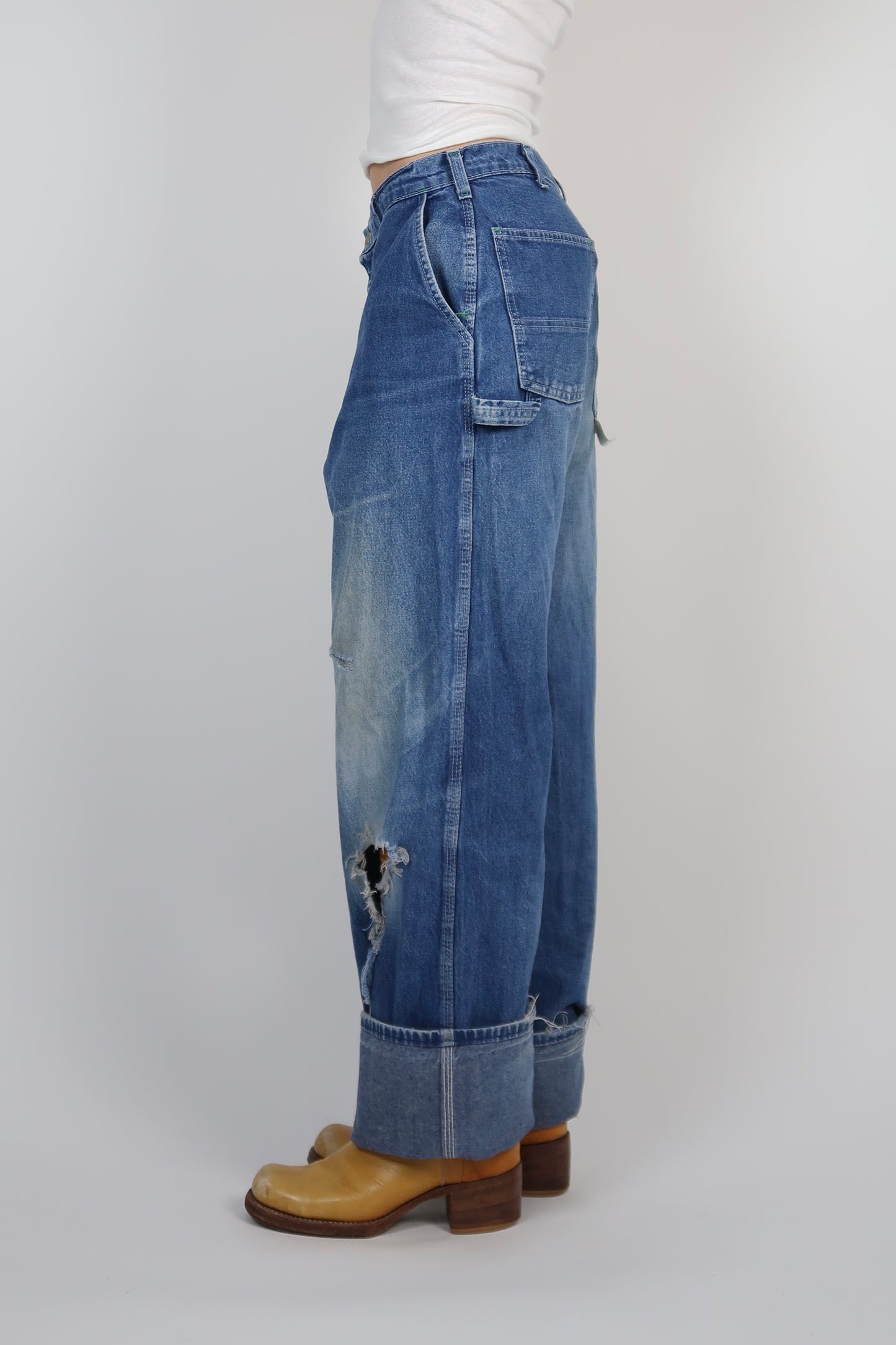 Oshkosh light wash jeans