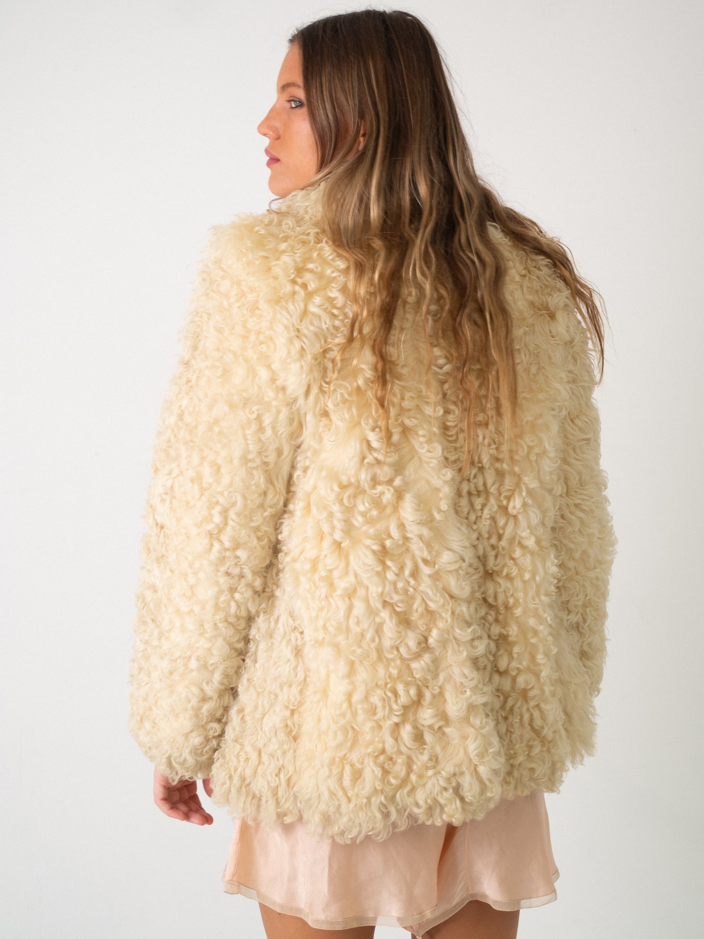 70S CREAM MONGOLIAN COAT