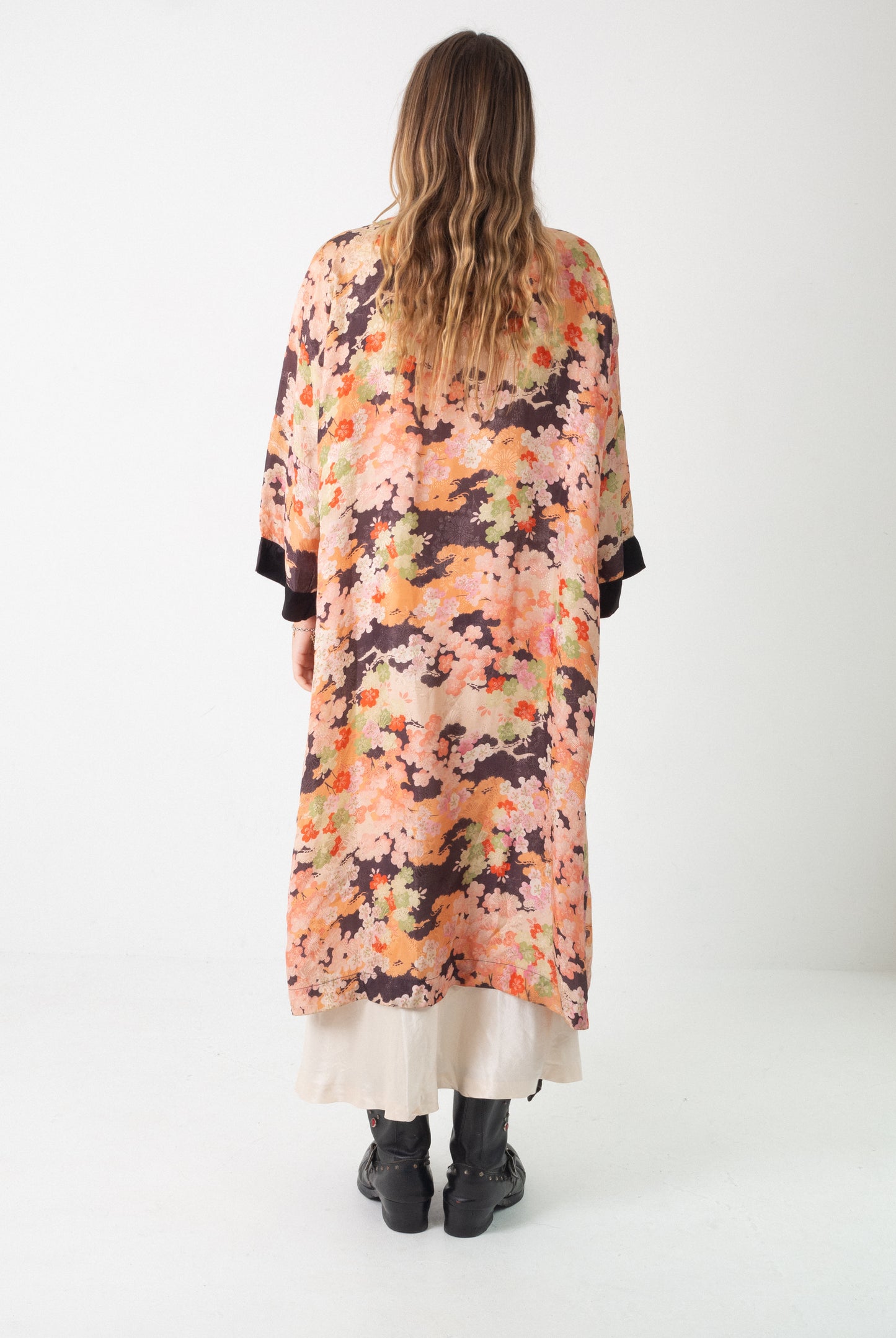 30S SILK ROBE