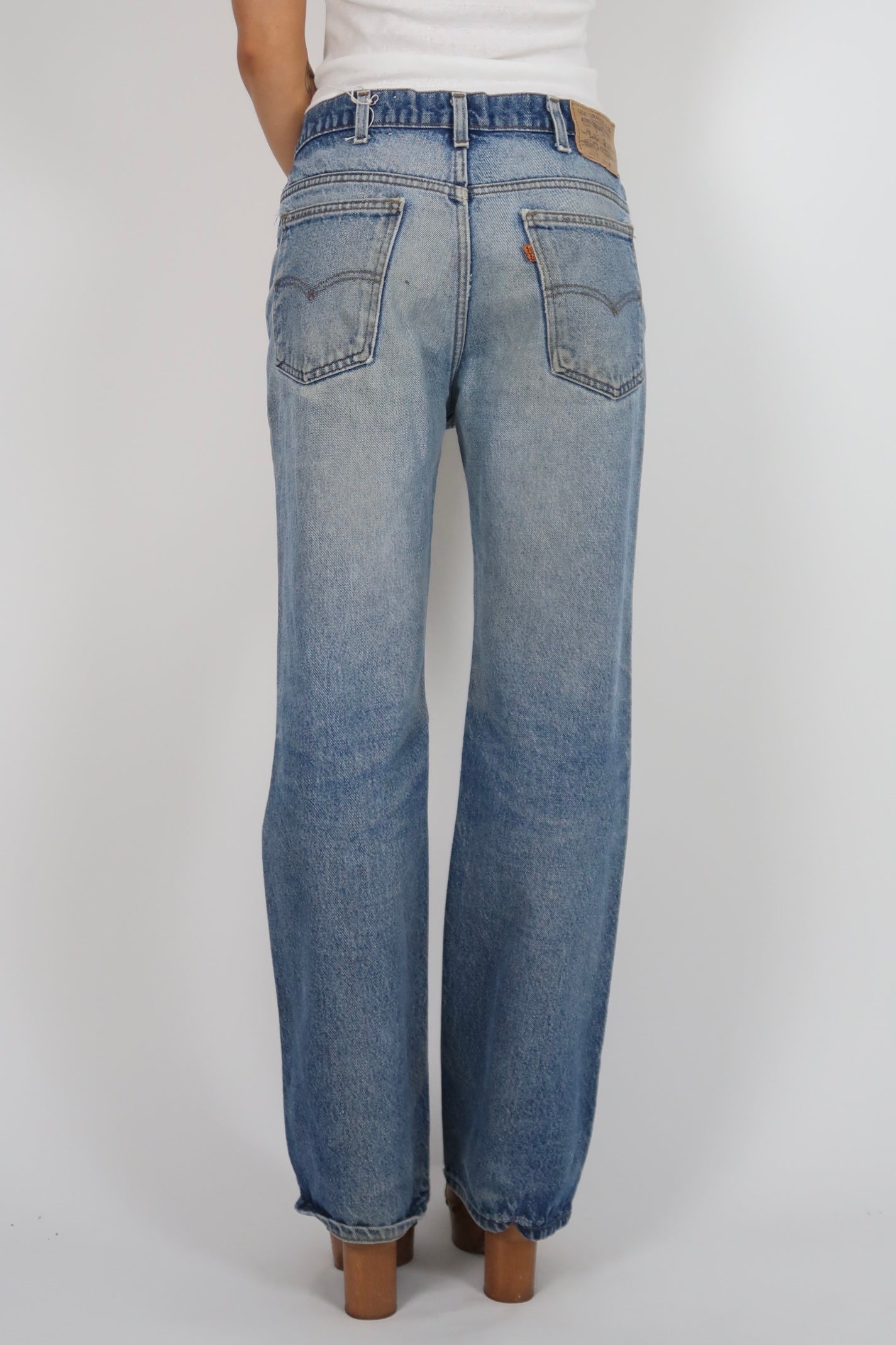 Orange tab Levi’s