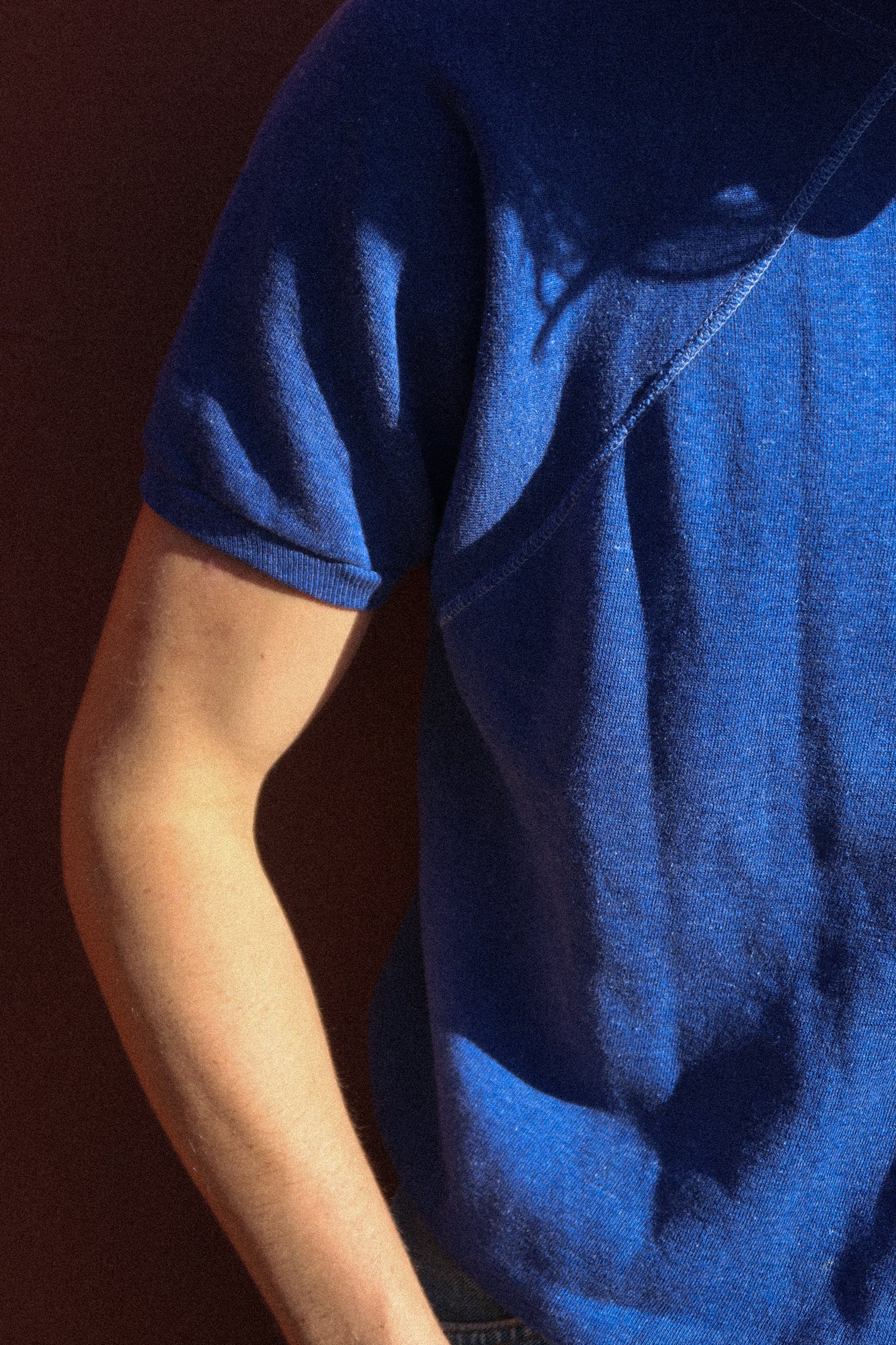 1960s blue sweatshirt