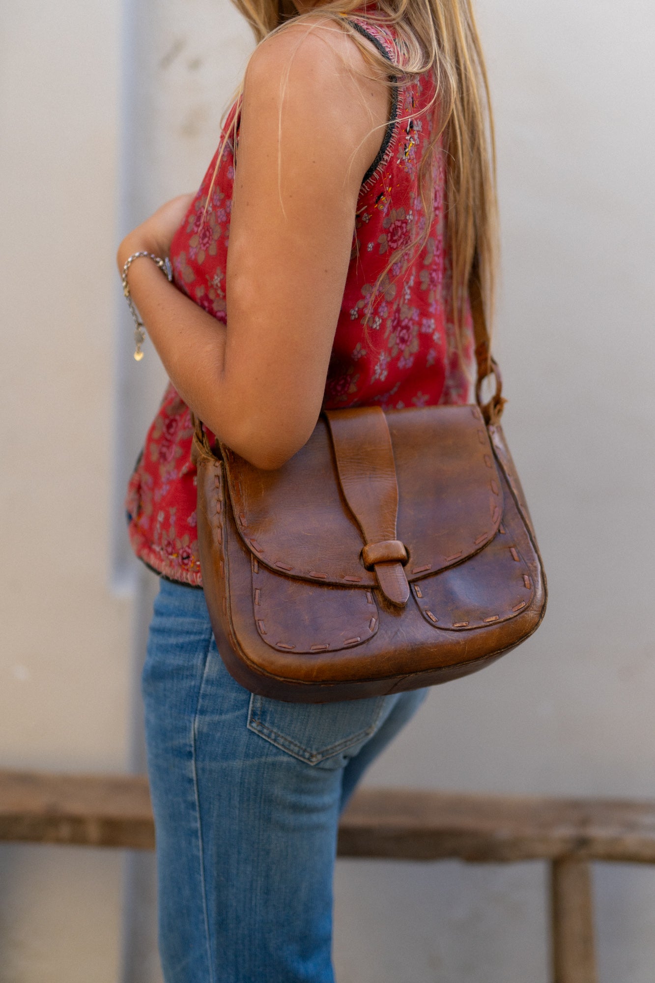 TAN LEATHER BAG