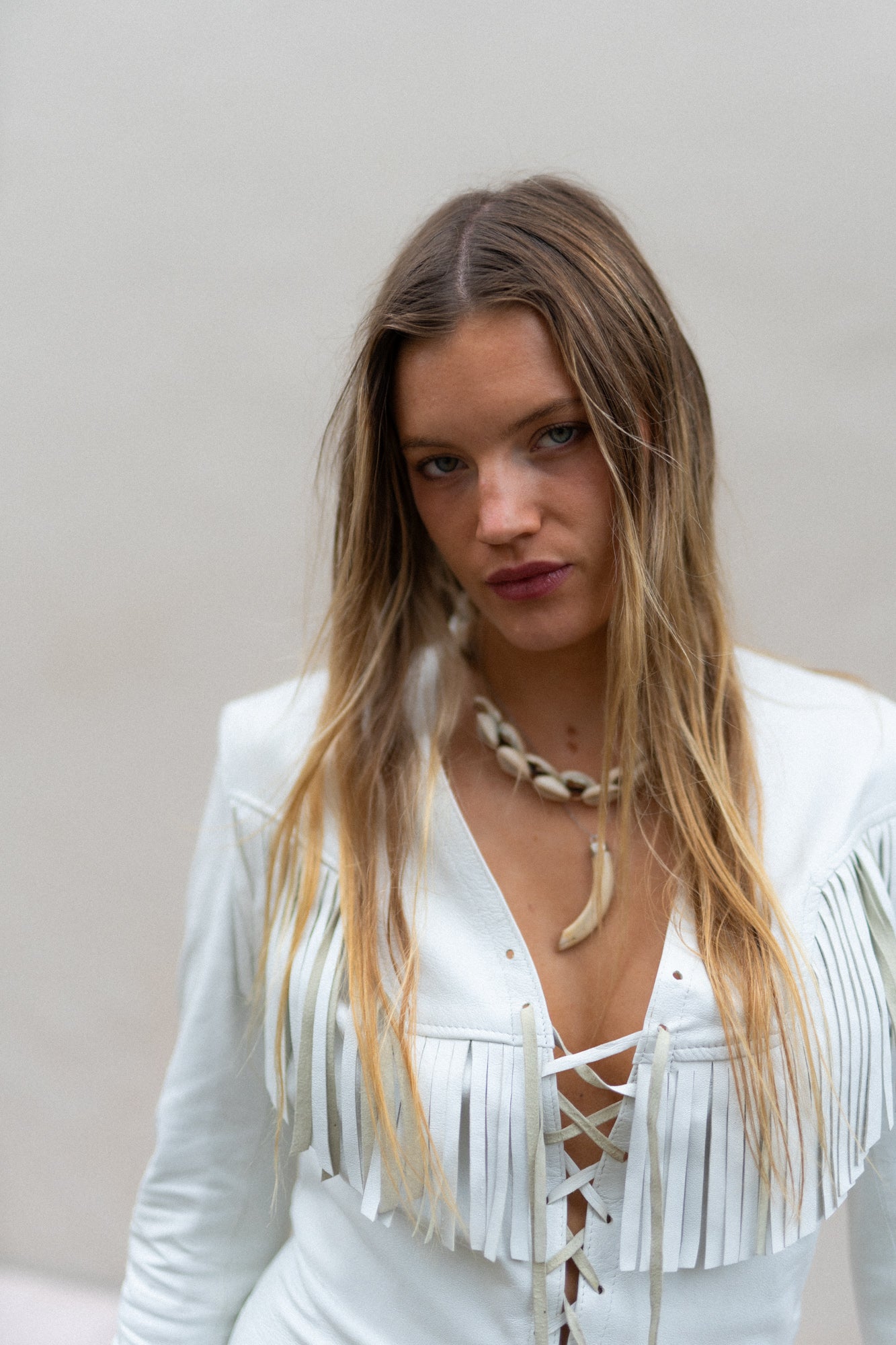 SHELL CHOKER