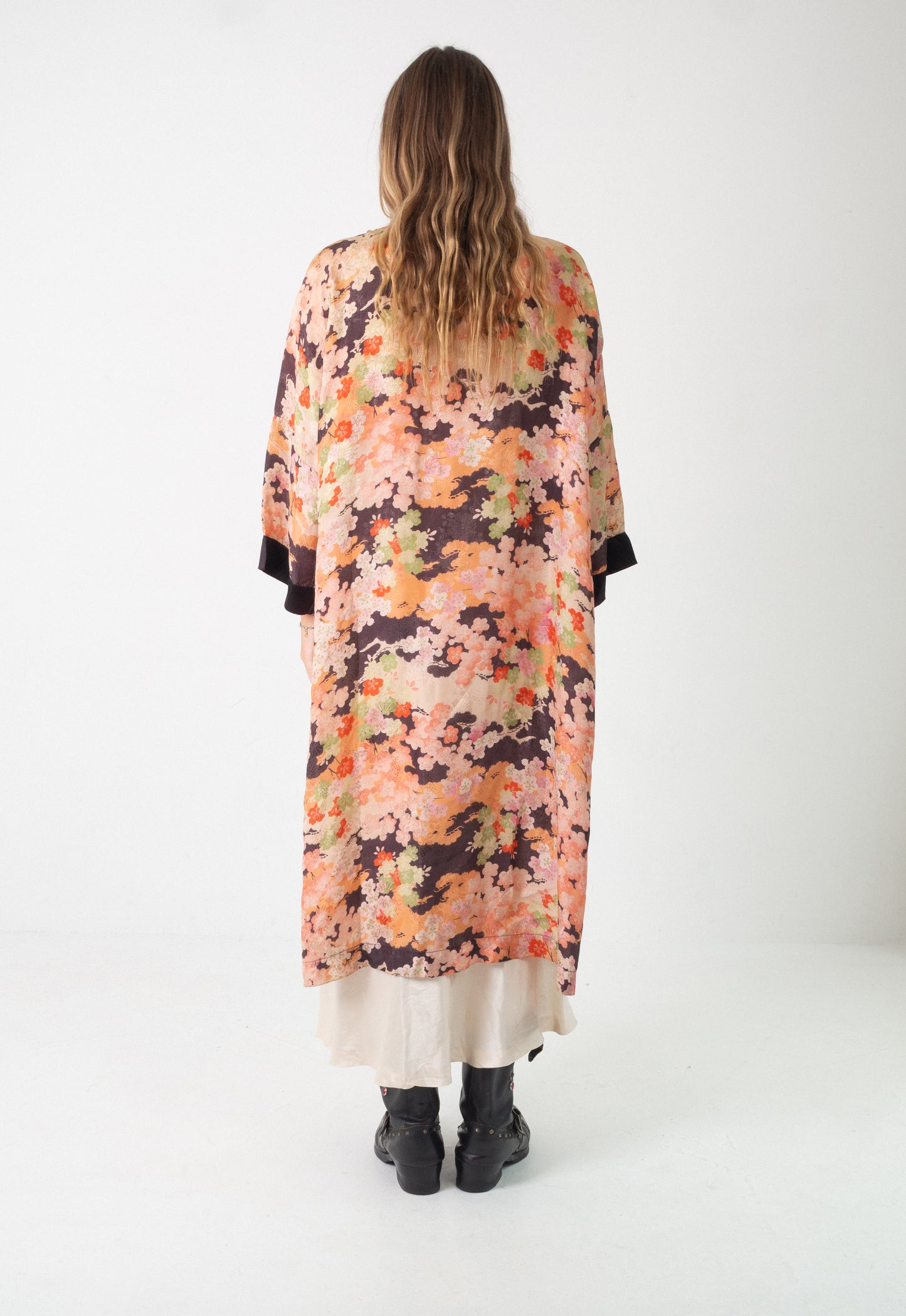 30S SILK ROBE
