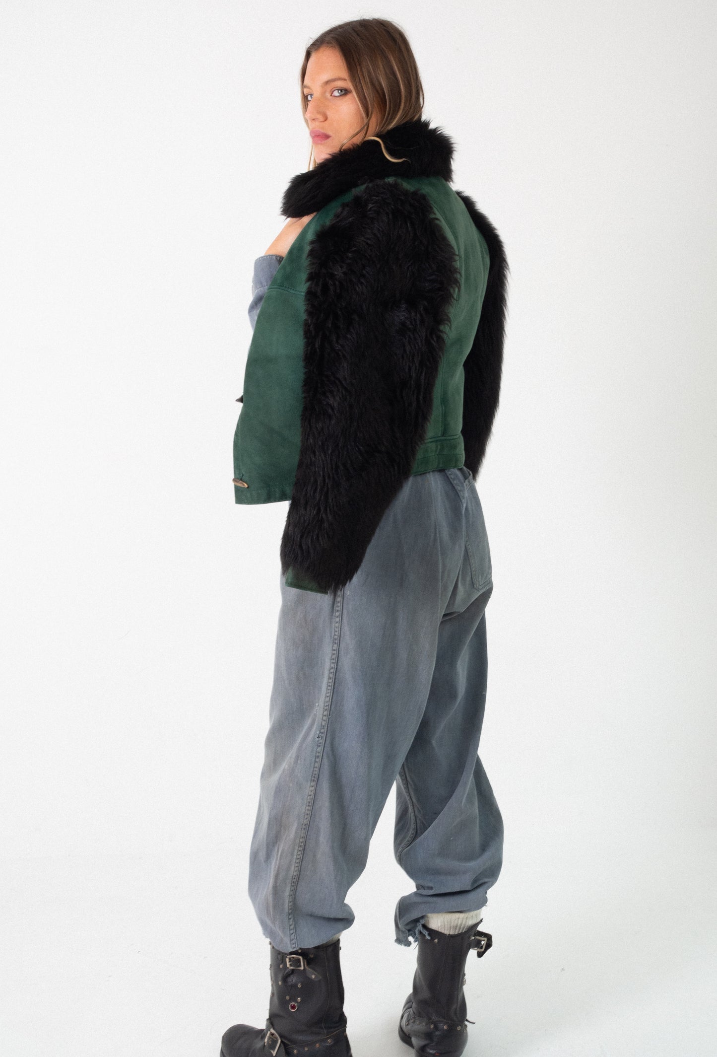 1970S CROPPED SHEEPSKIN COAT