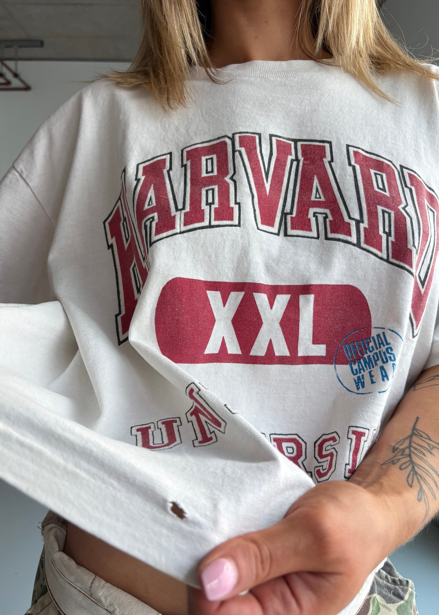Harvard cropped tee