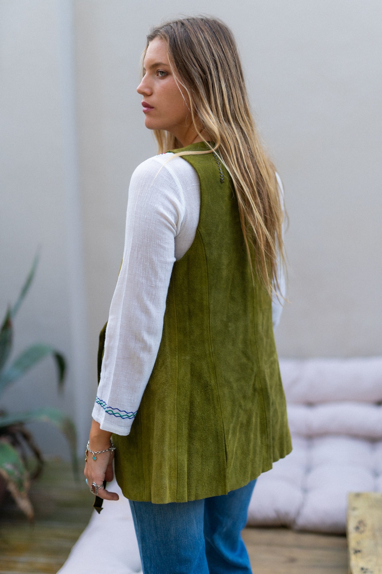 CHAR SUEDE VEST