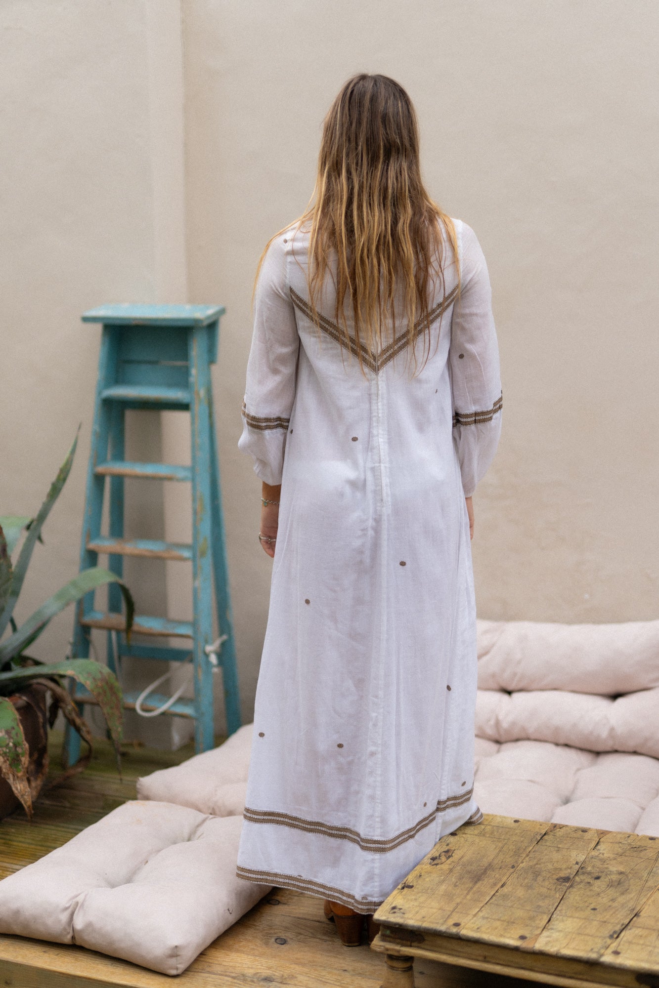 Tracey Lowe white AND GOLD MAXI