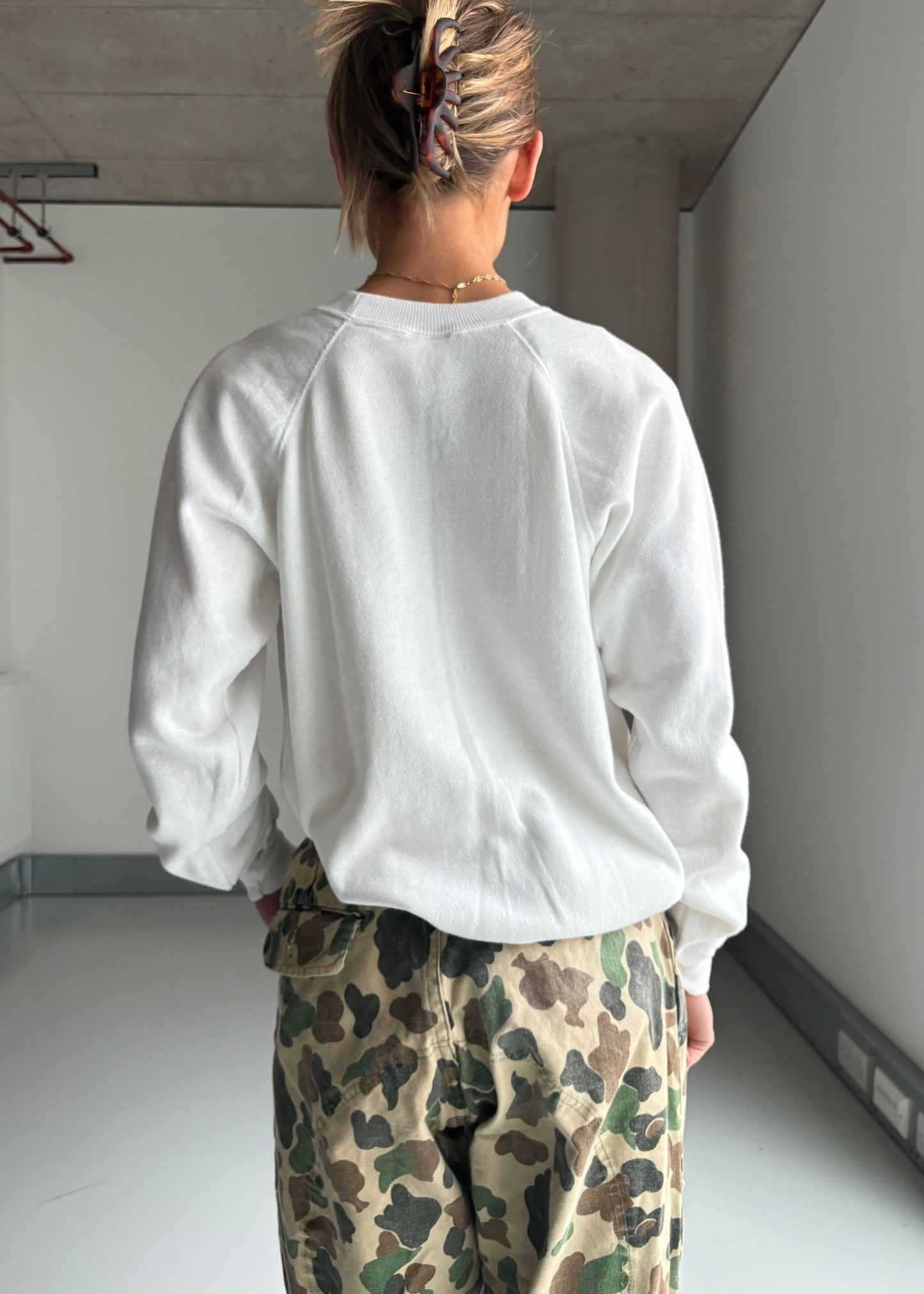 1980s white sweatshirt