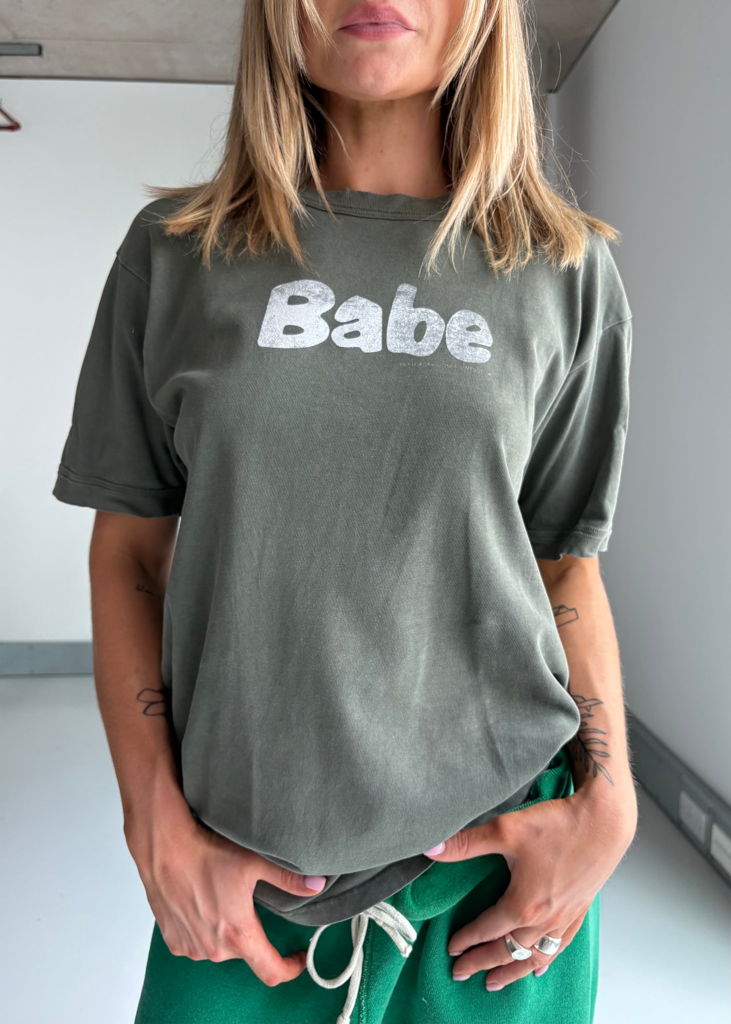 Babe tee