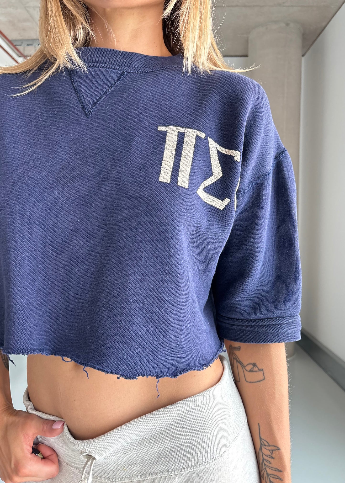 1960S CROPPED SWEAT