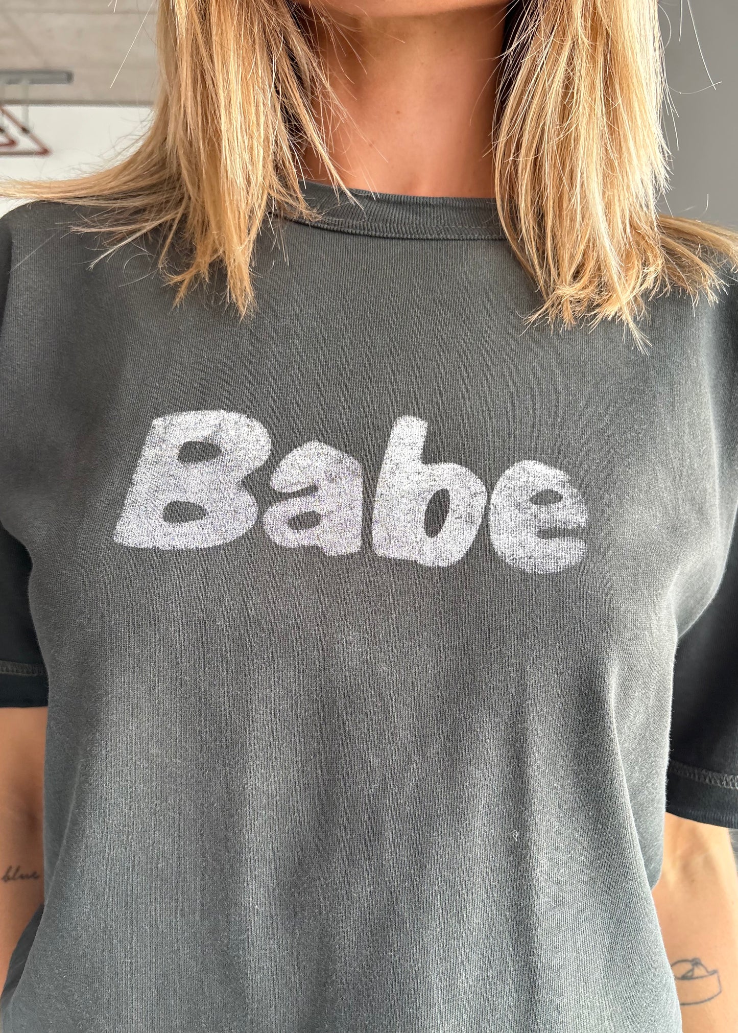 Babe tee