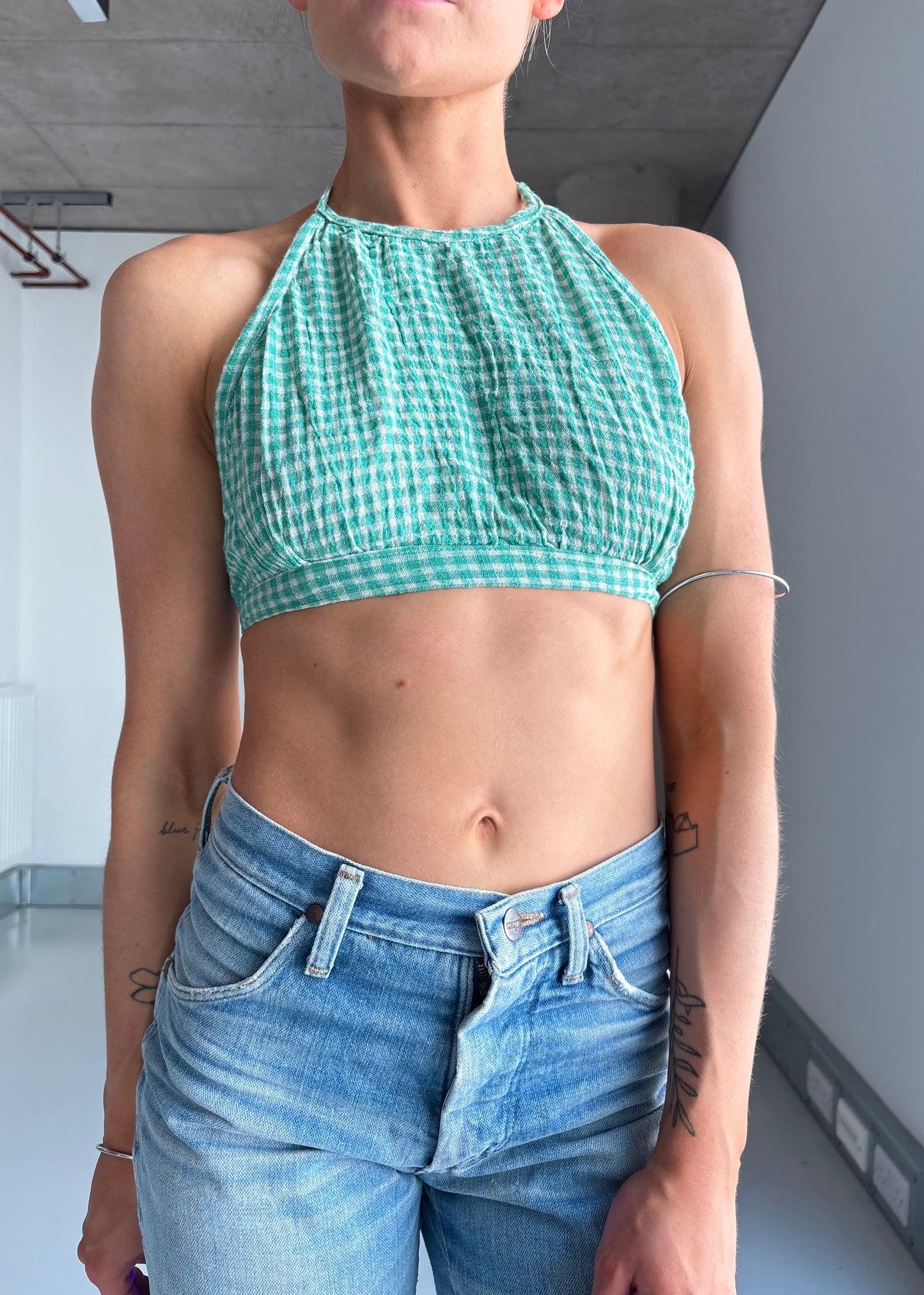 70S GREEN CHEESECLOTH HALTER TOP
