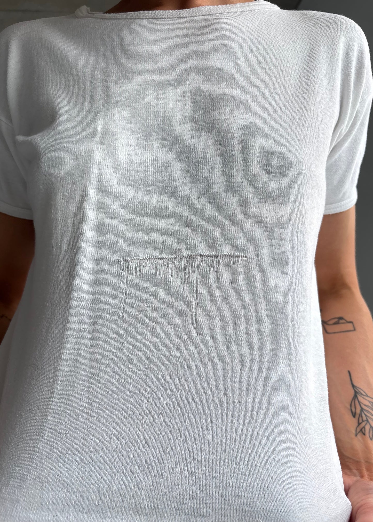 60s white tshirt