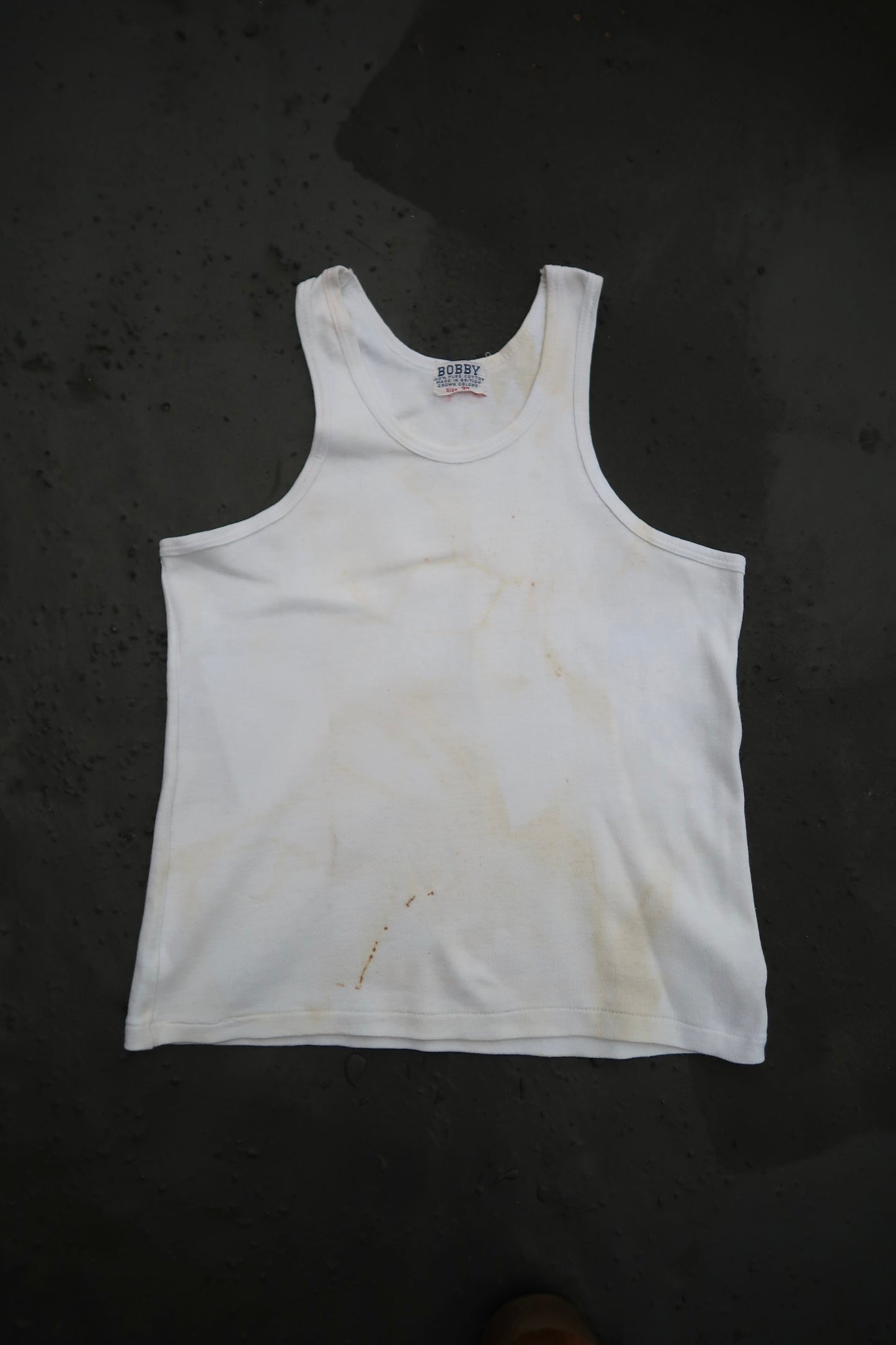 60s BOBBY THRASHED TANK