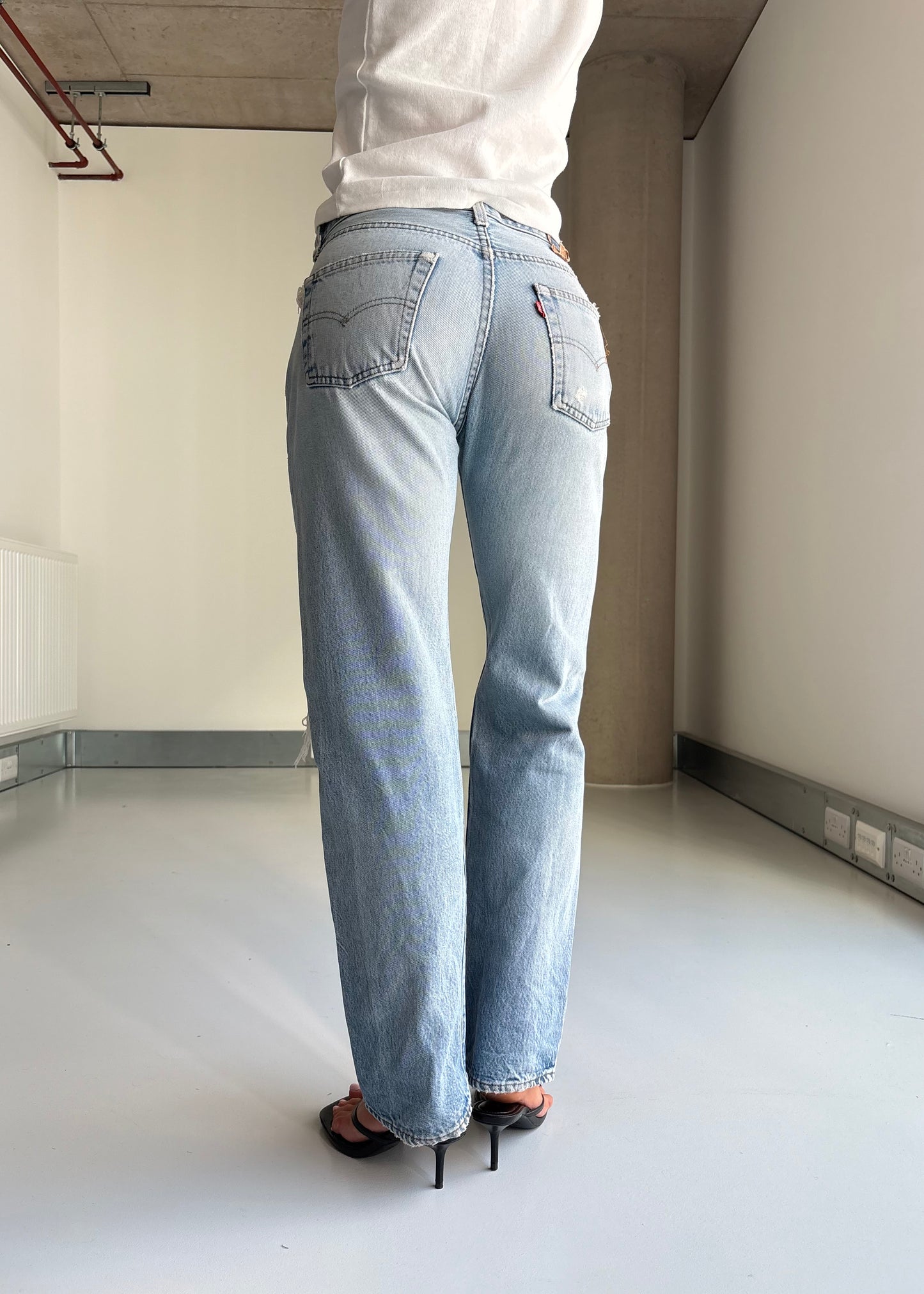 80S DISTRESSSED SELVEDGE LEVIS