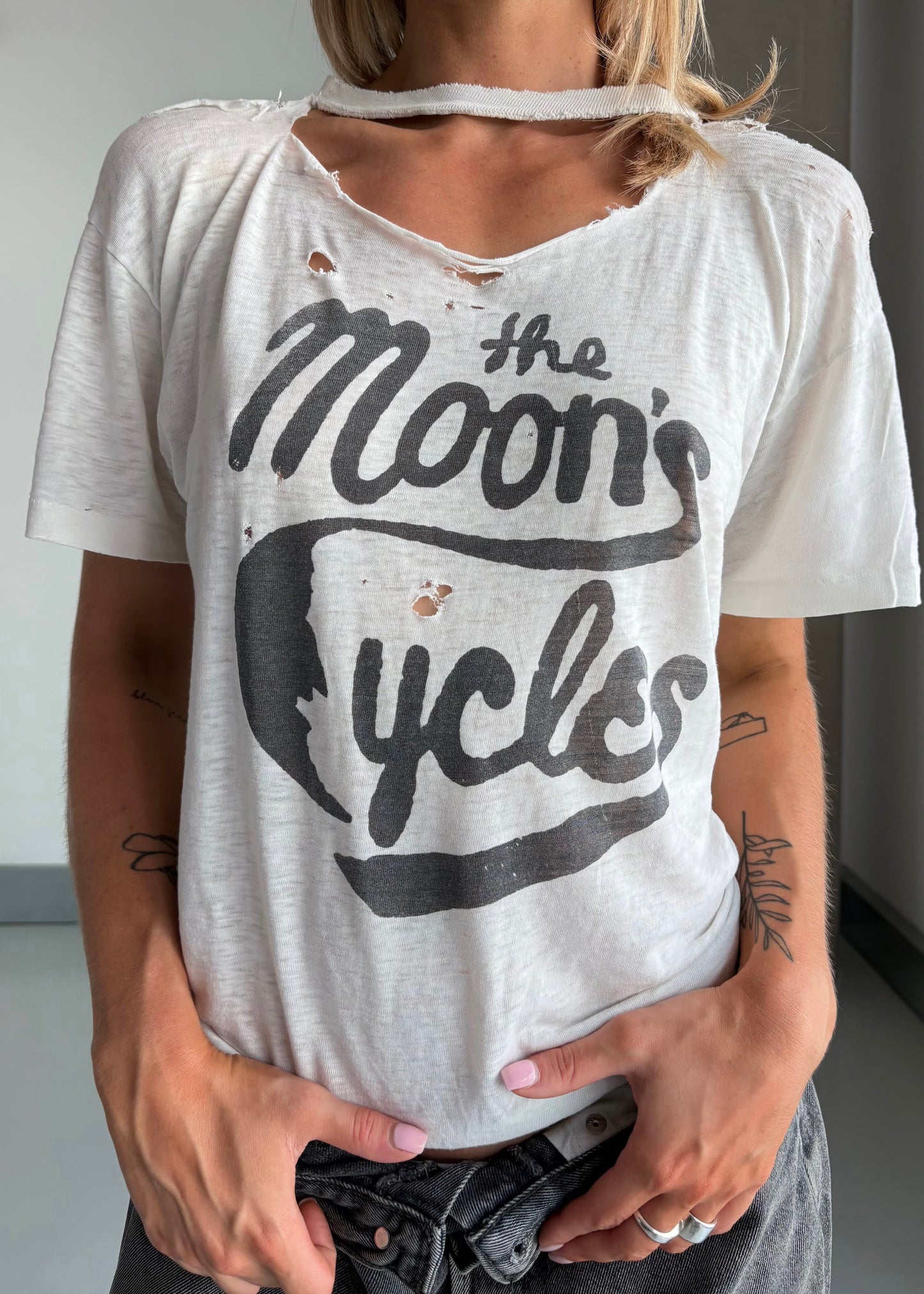 50s Moon tee