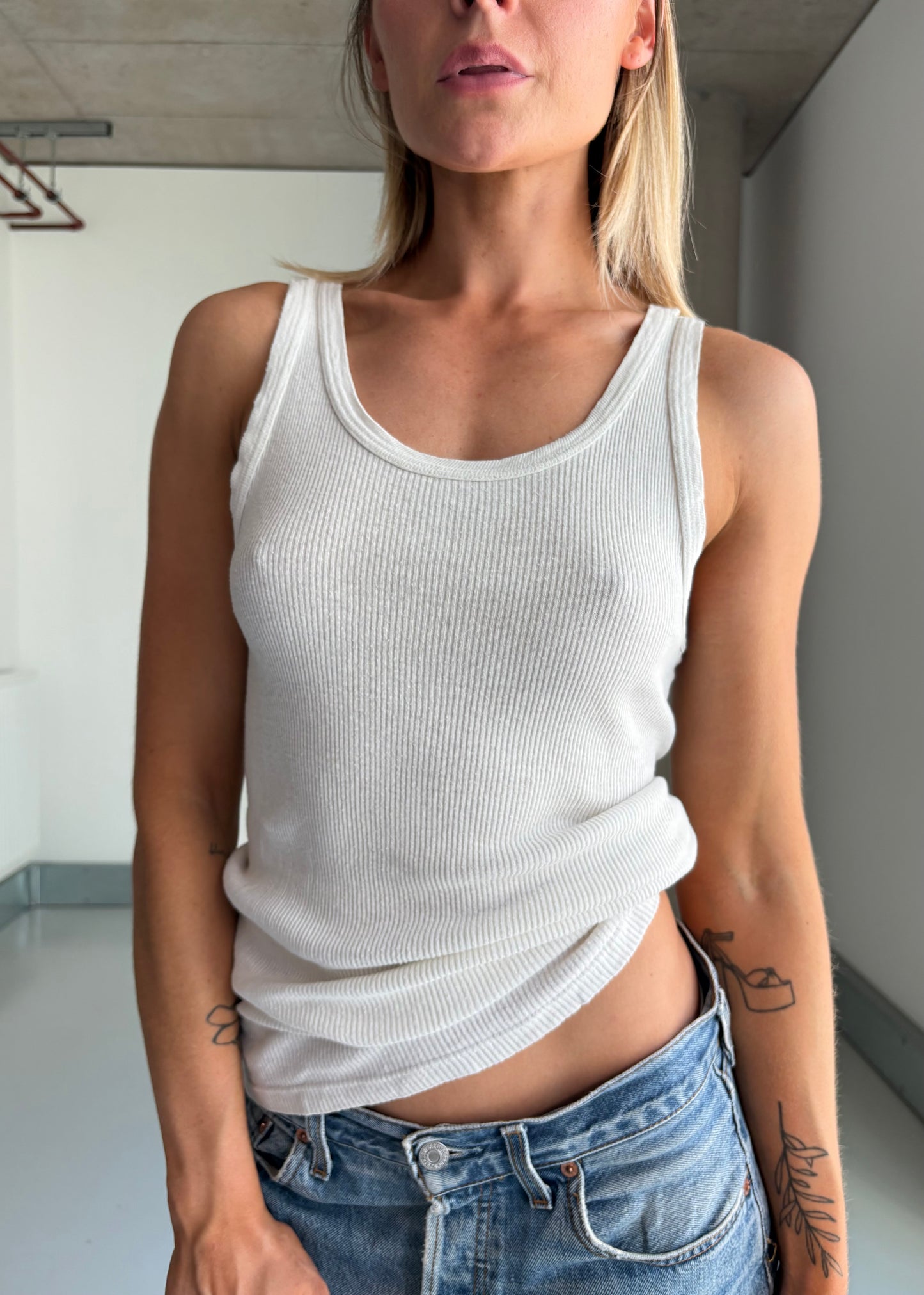 60S ARMY TANK RIBBED