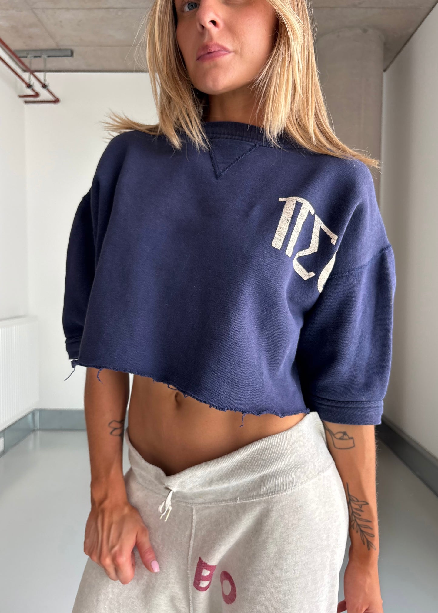 1960S CROPPED SWEAT