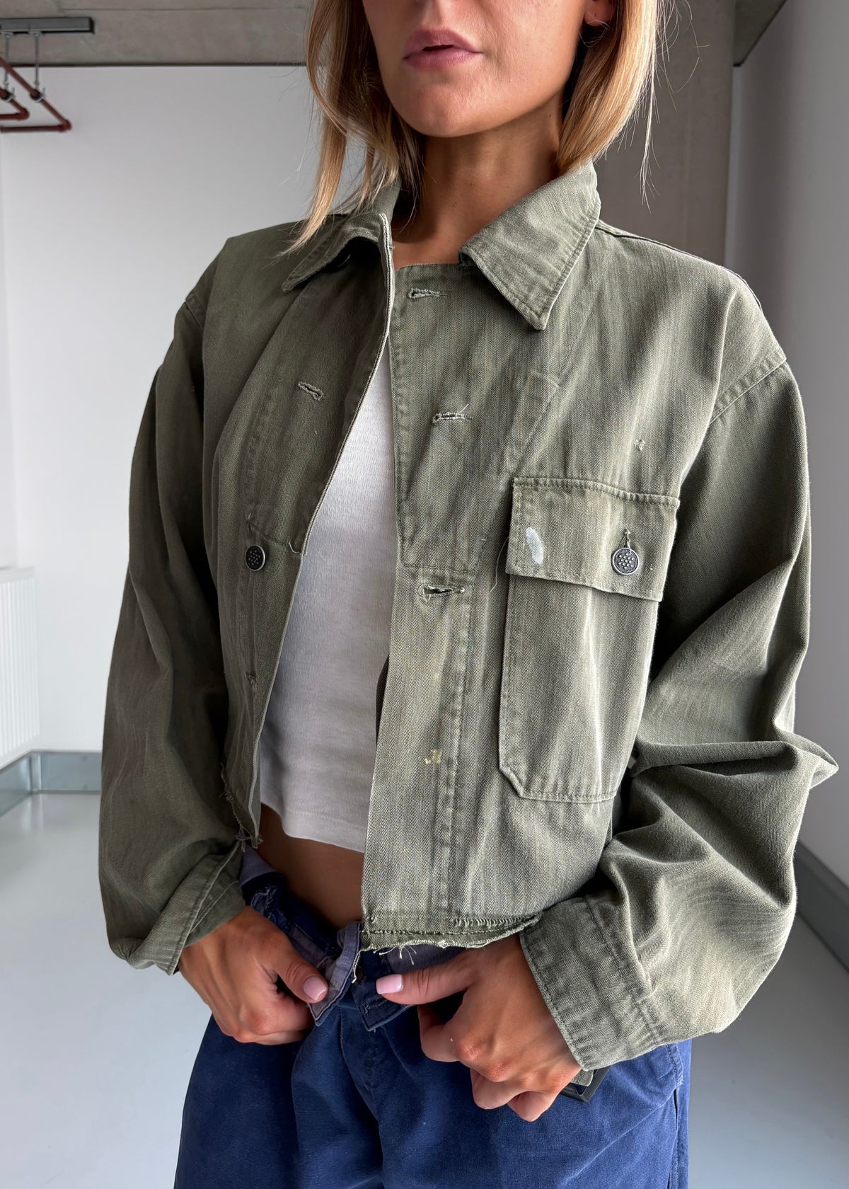 13 star cropped jacket