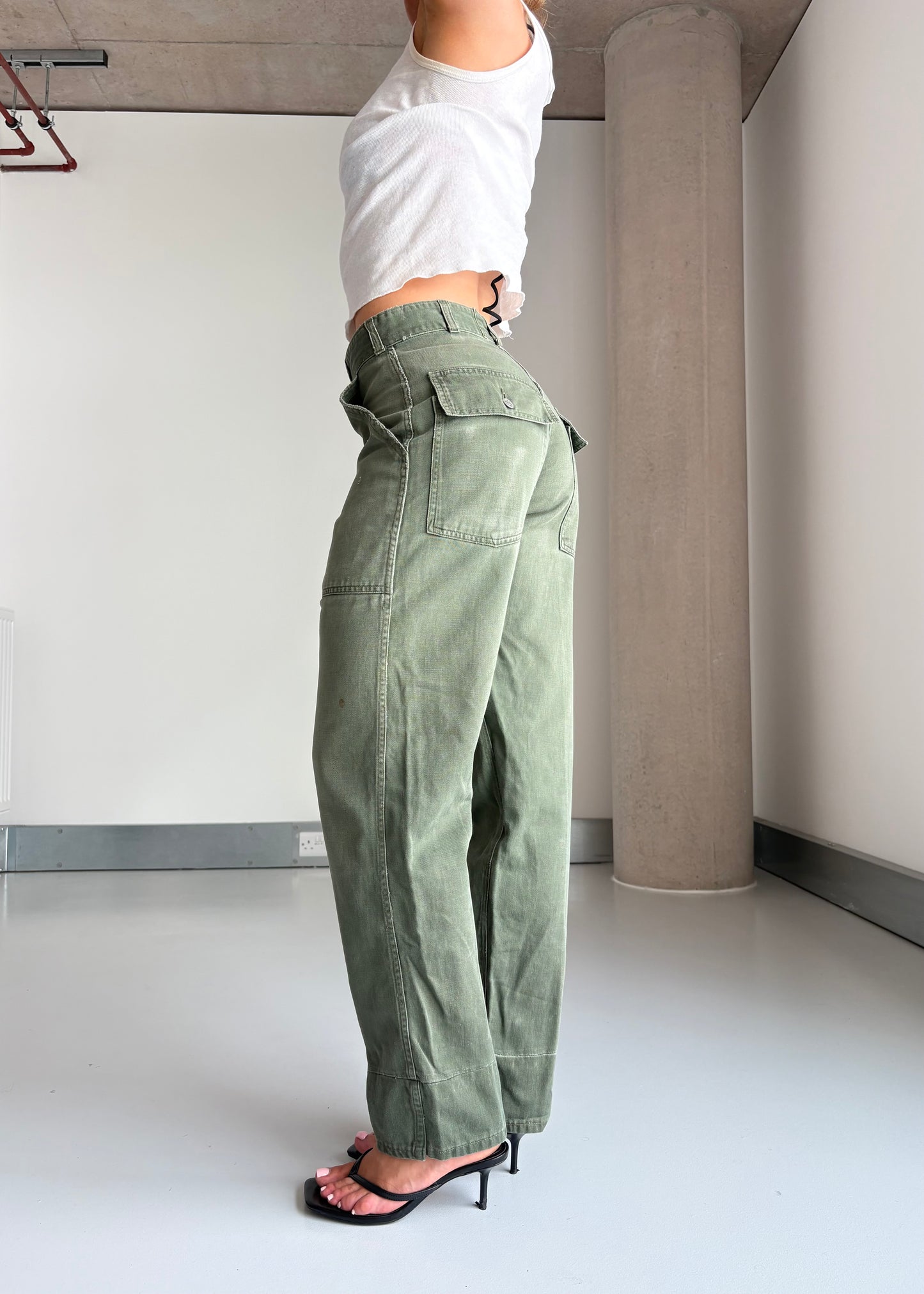 13 STAR PANTS