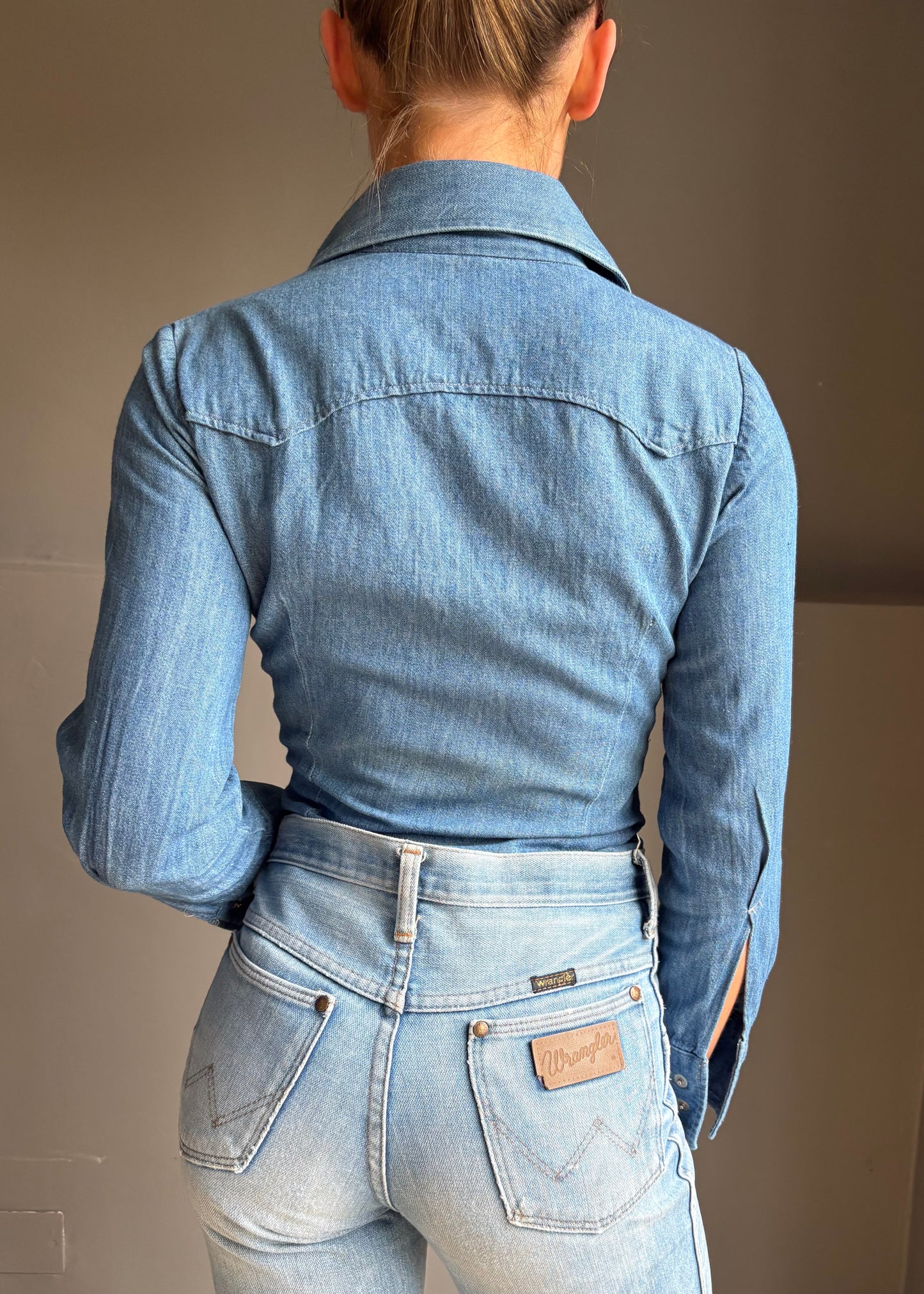 Slim Levi’s big E shirt