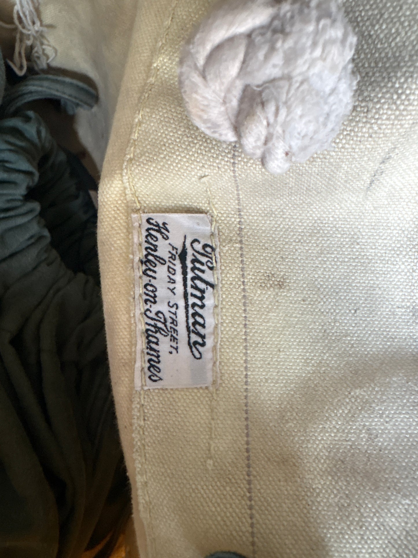 1940s bucket bag