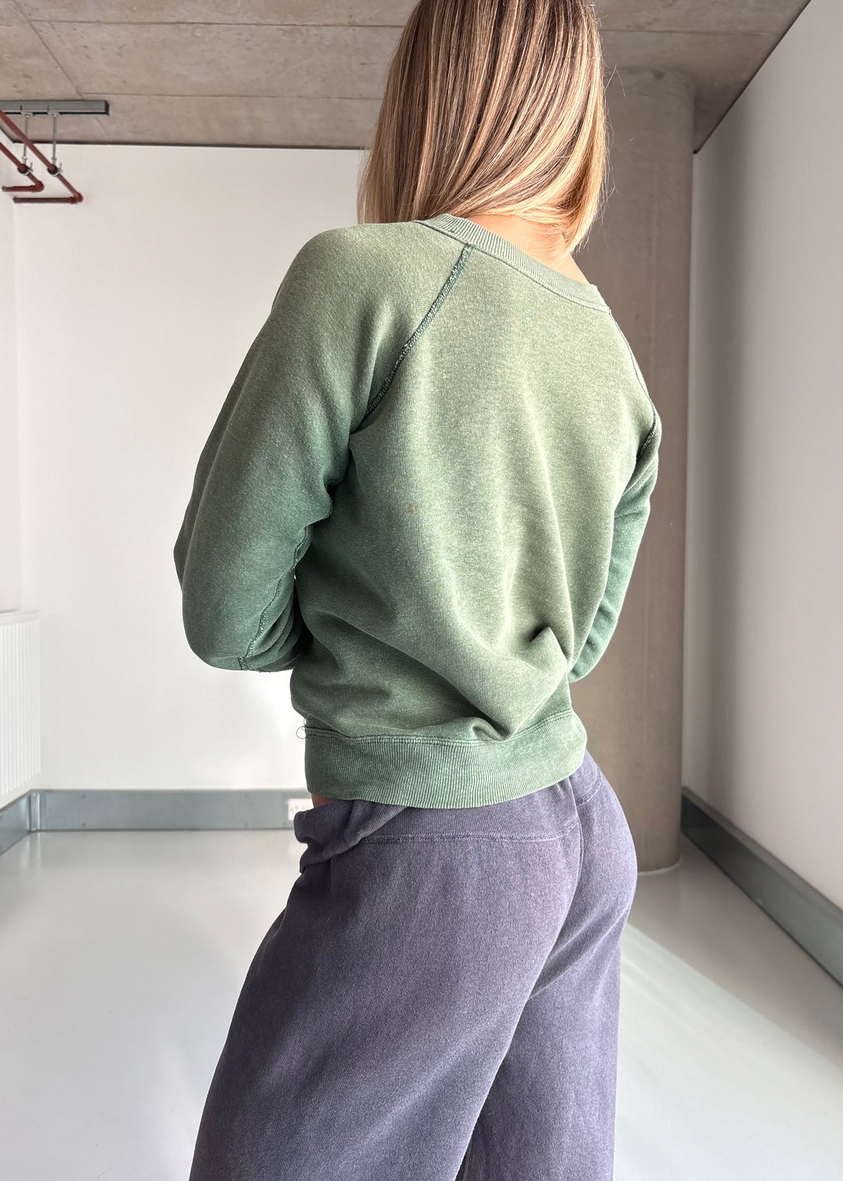 60s green sunfaded sweatshirt