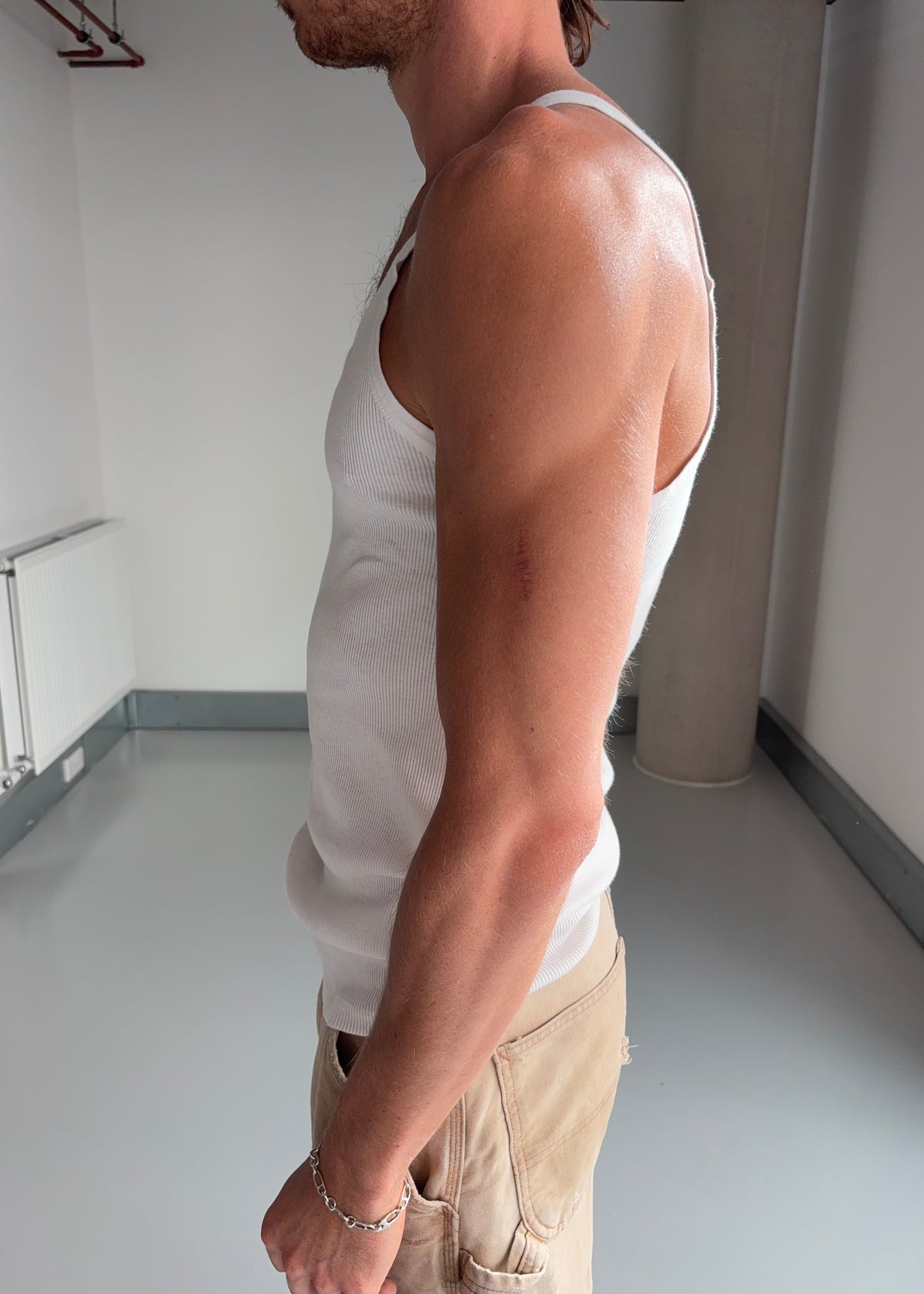 60S RIBBED TANK