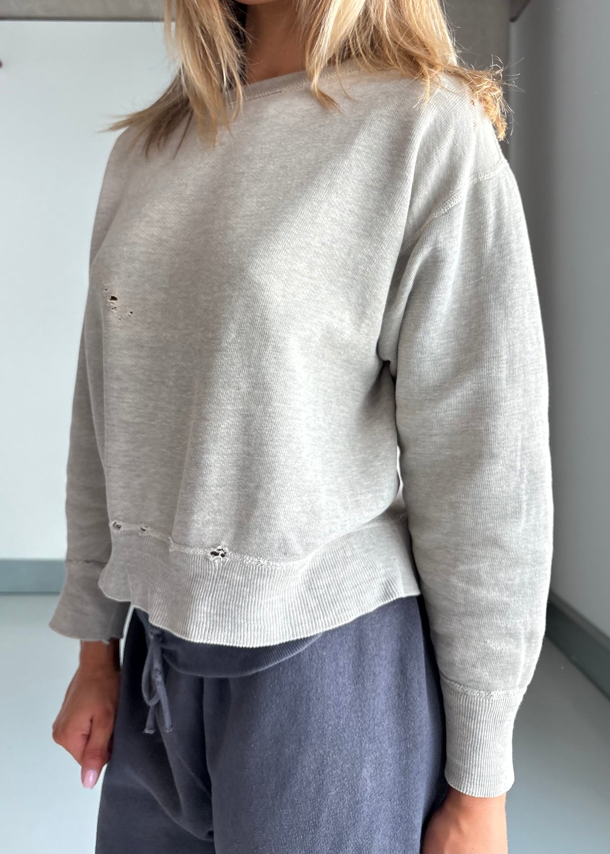 1950s GREY SWEATSHIRT