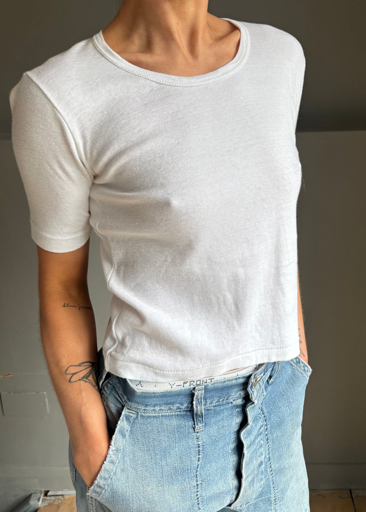 70s white tshirt