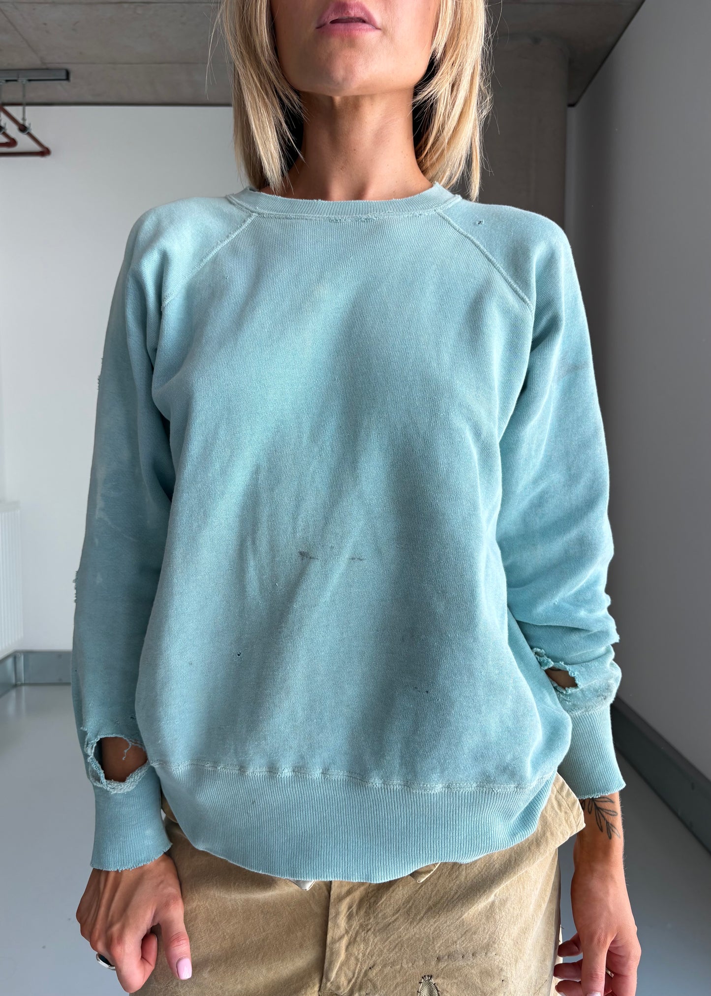 60S THRASHED SWEATSHIRT