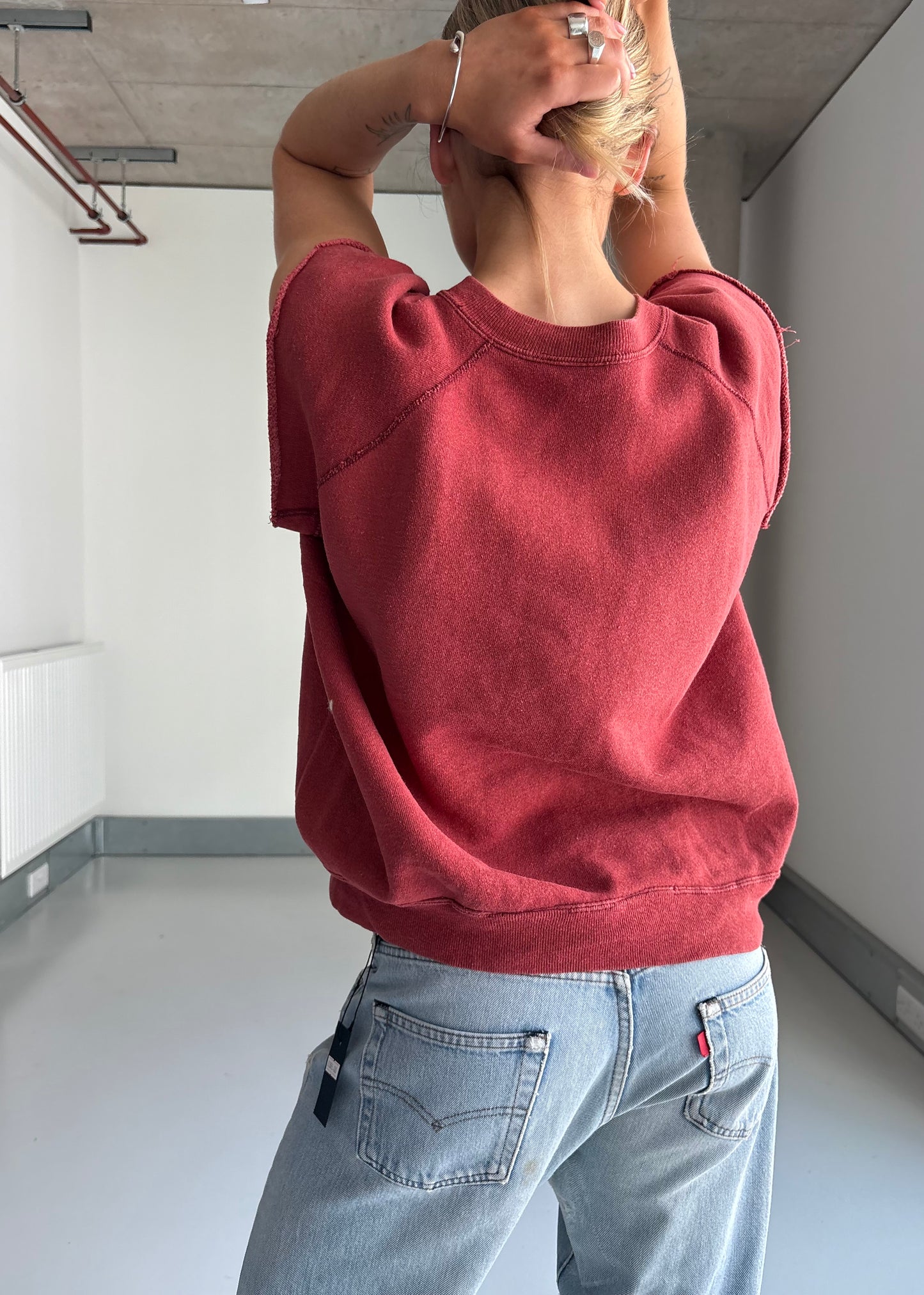 60S CUT OFF SWEATSHIRT