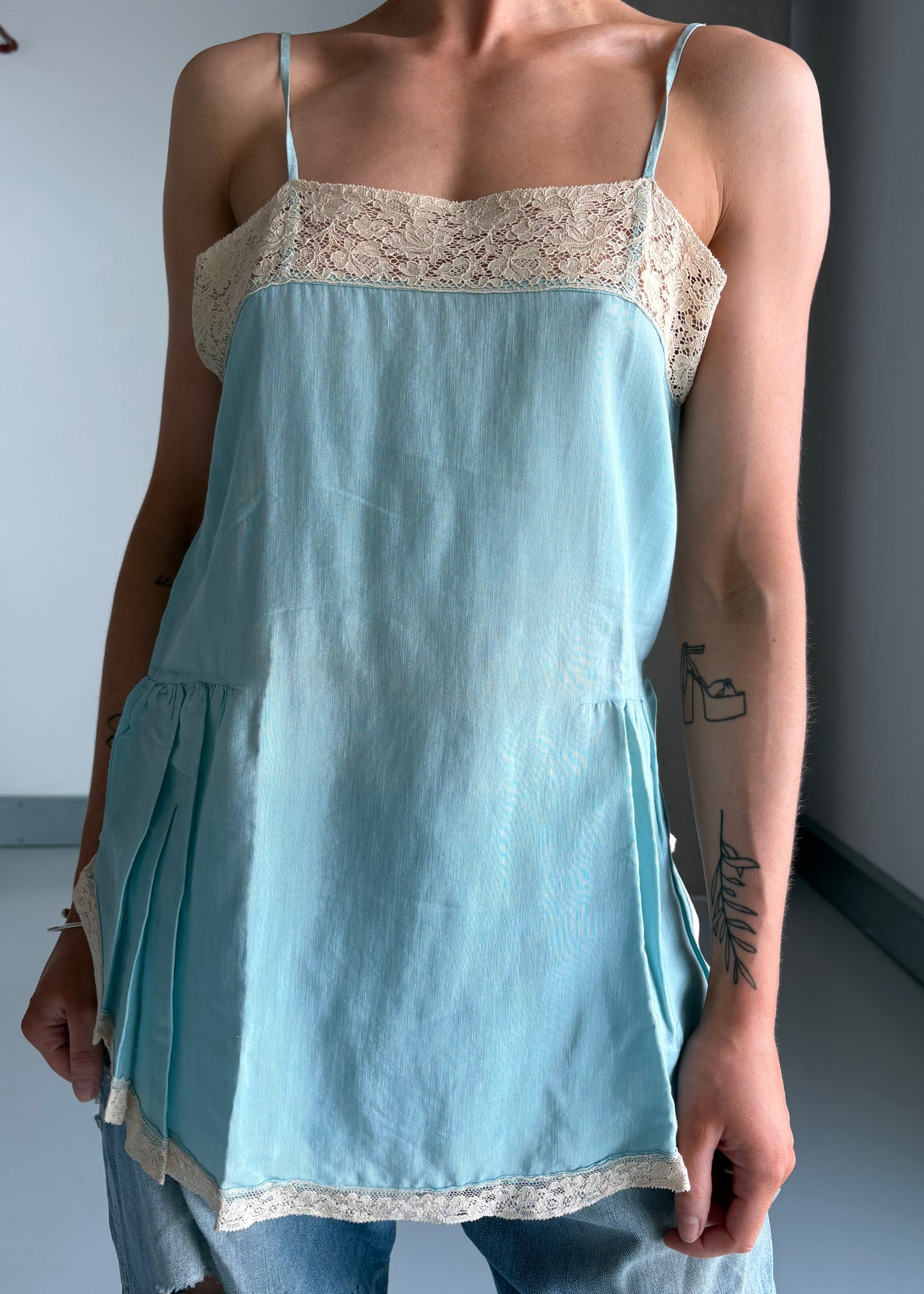 ANTIQUE TEDDY SLIP BLUE