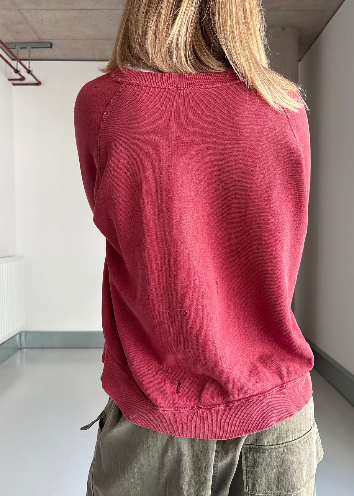 60s thrashed burgundy sweat