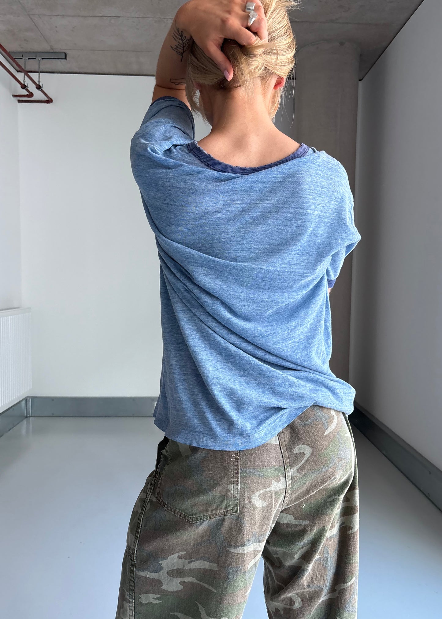 70S PAPER THIN TEE