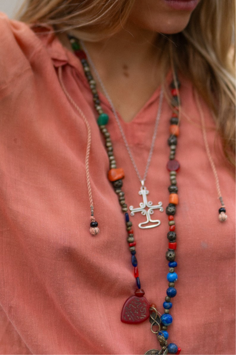 70s PENDANT ON CHAIN