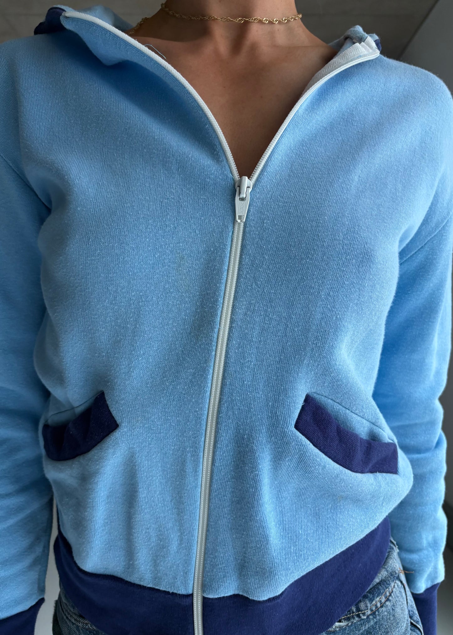 1970s sweatshirt