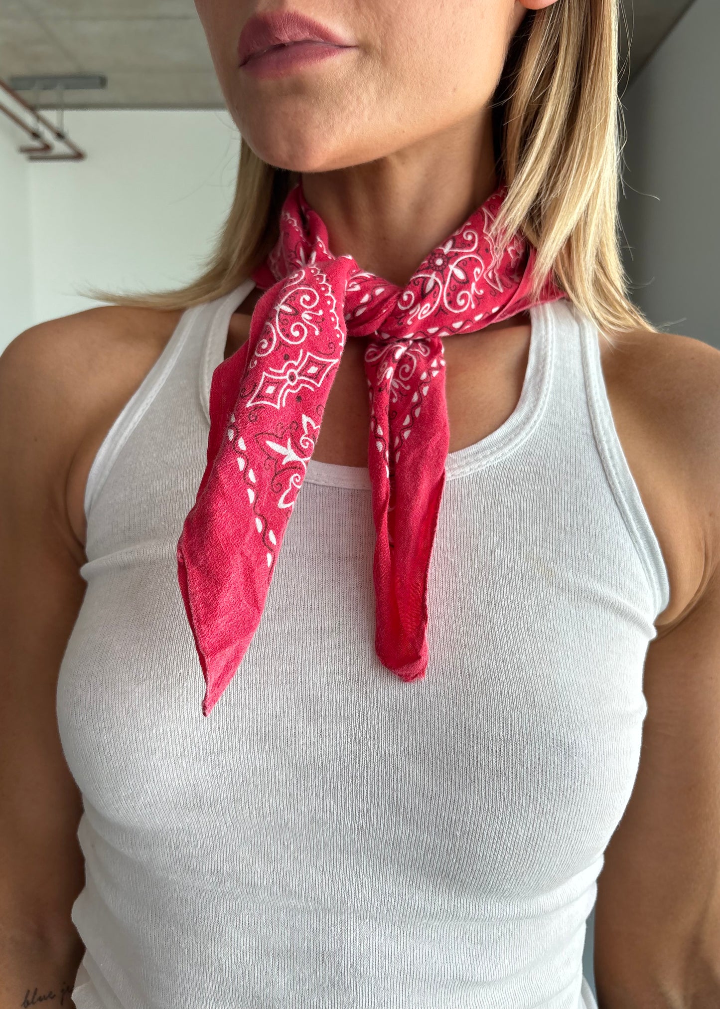 70S FADED COTTON BANDANA