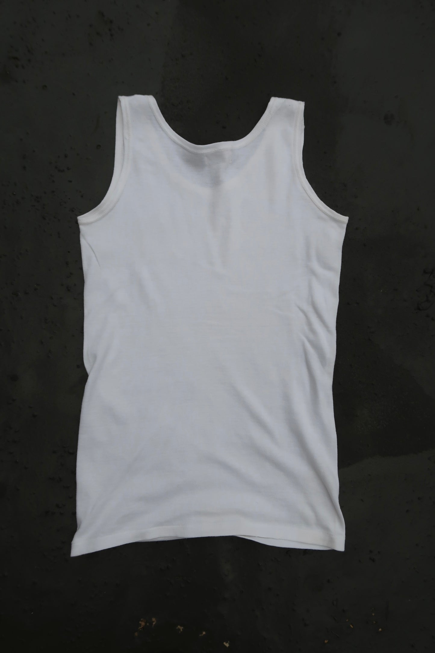 60s White tank