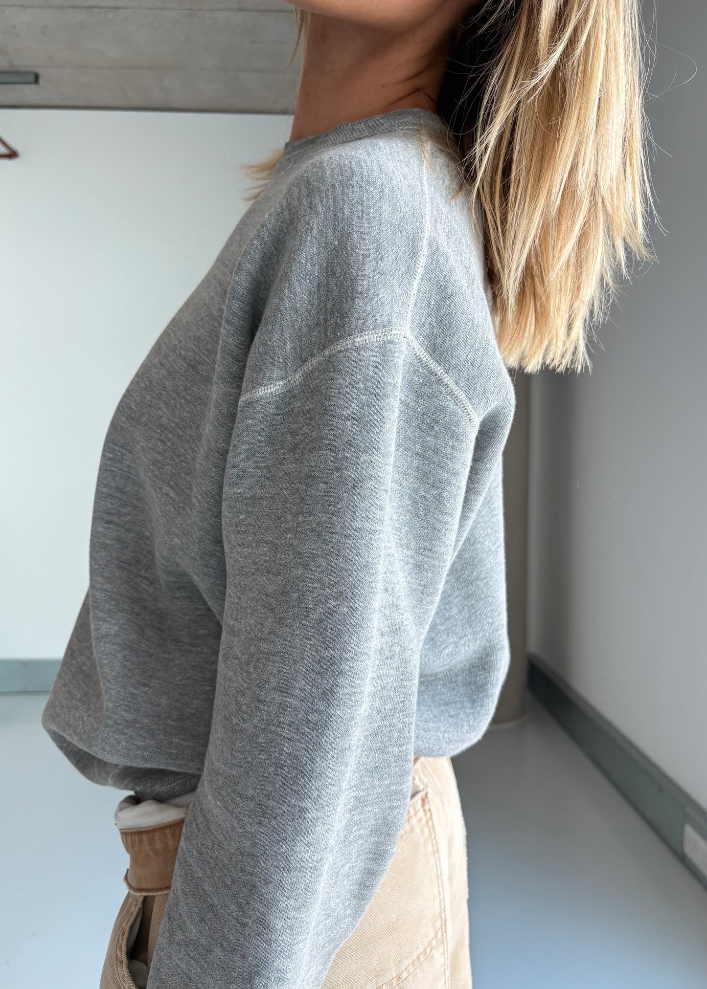 1950S GREY SWEATSHIRT